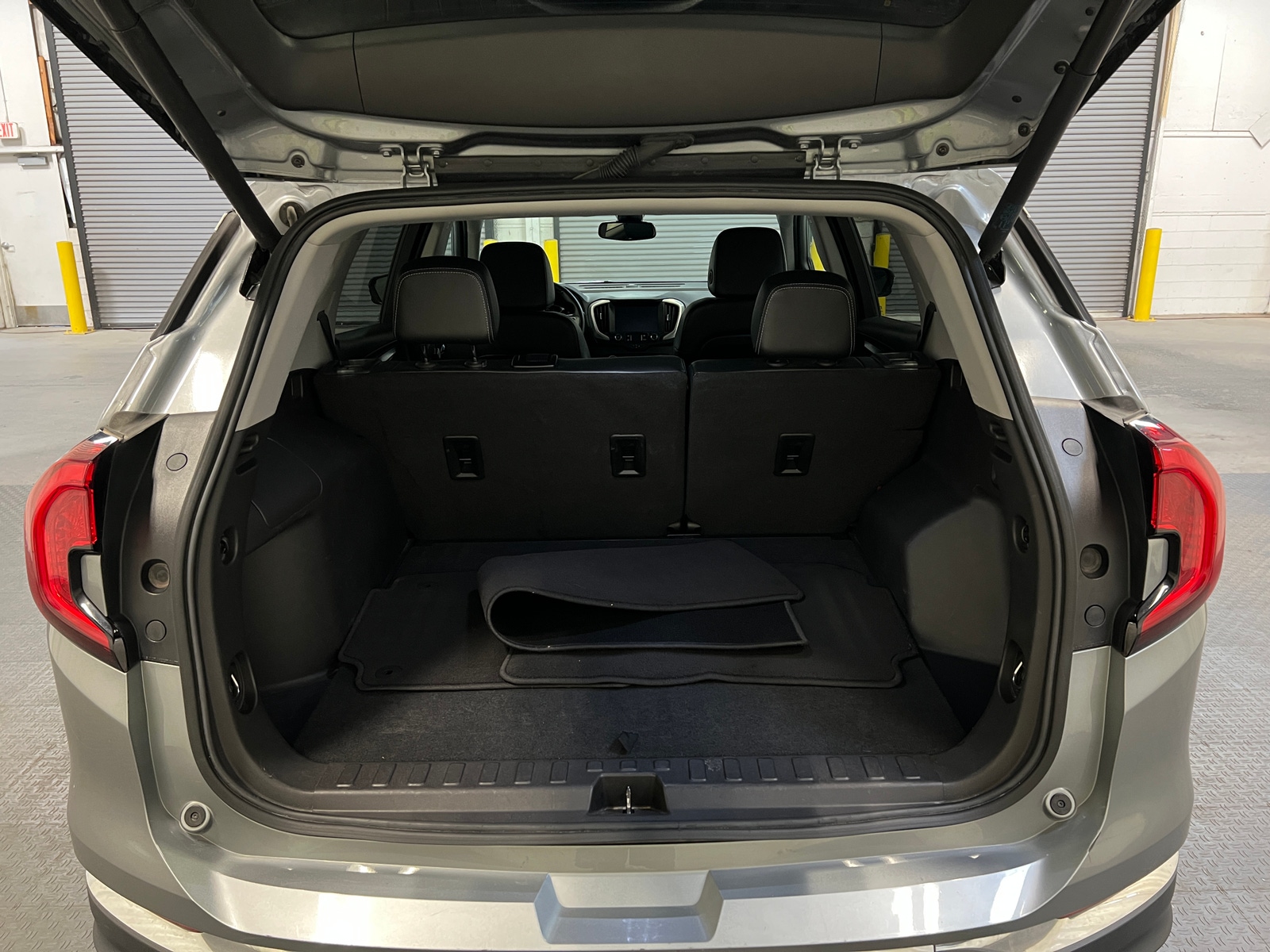 Thumbnail: 2024 GMC Terrain - 6