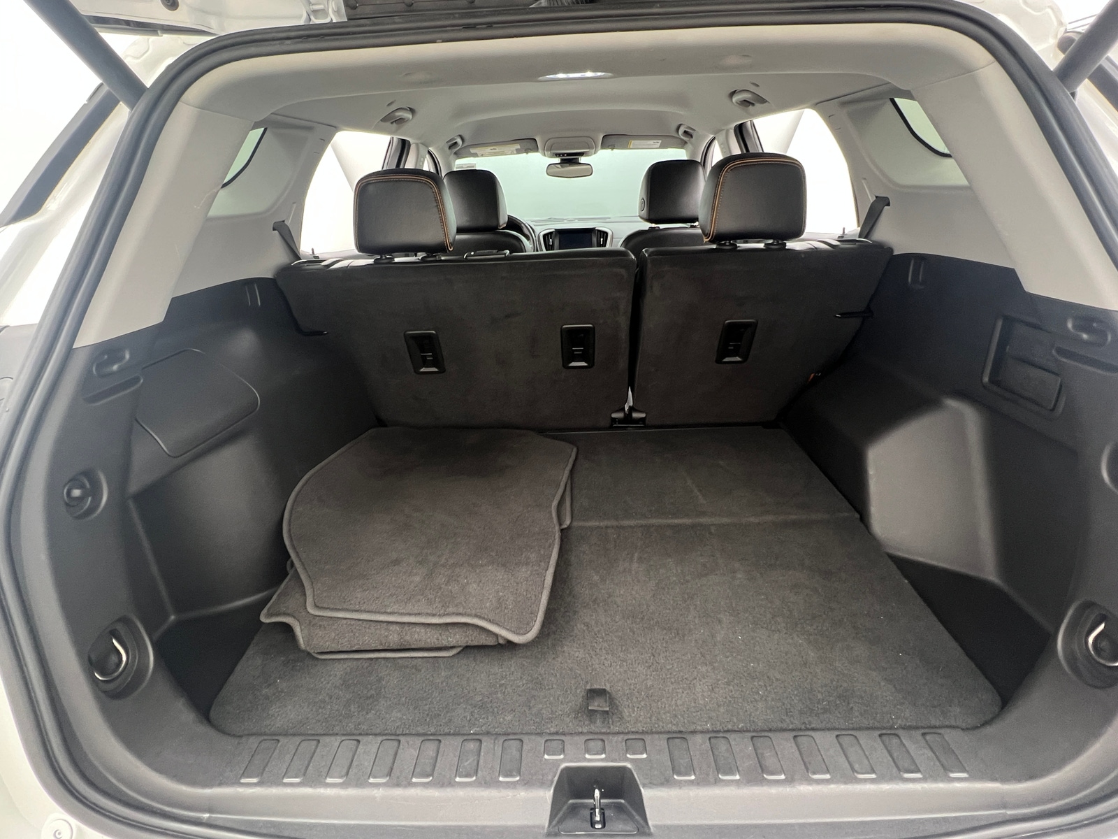 Thumbnail: 2023 GMC Terrain - 6