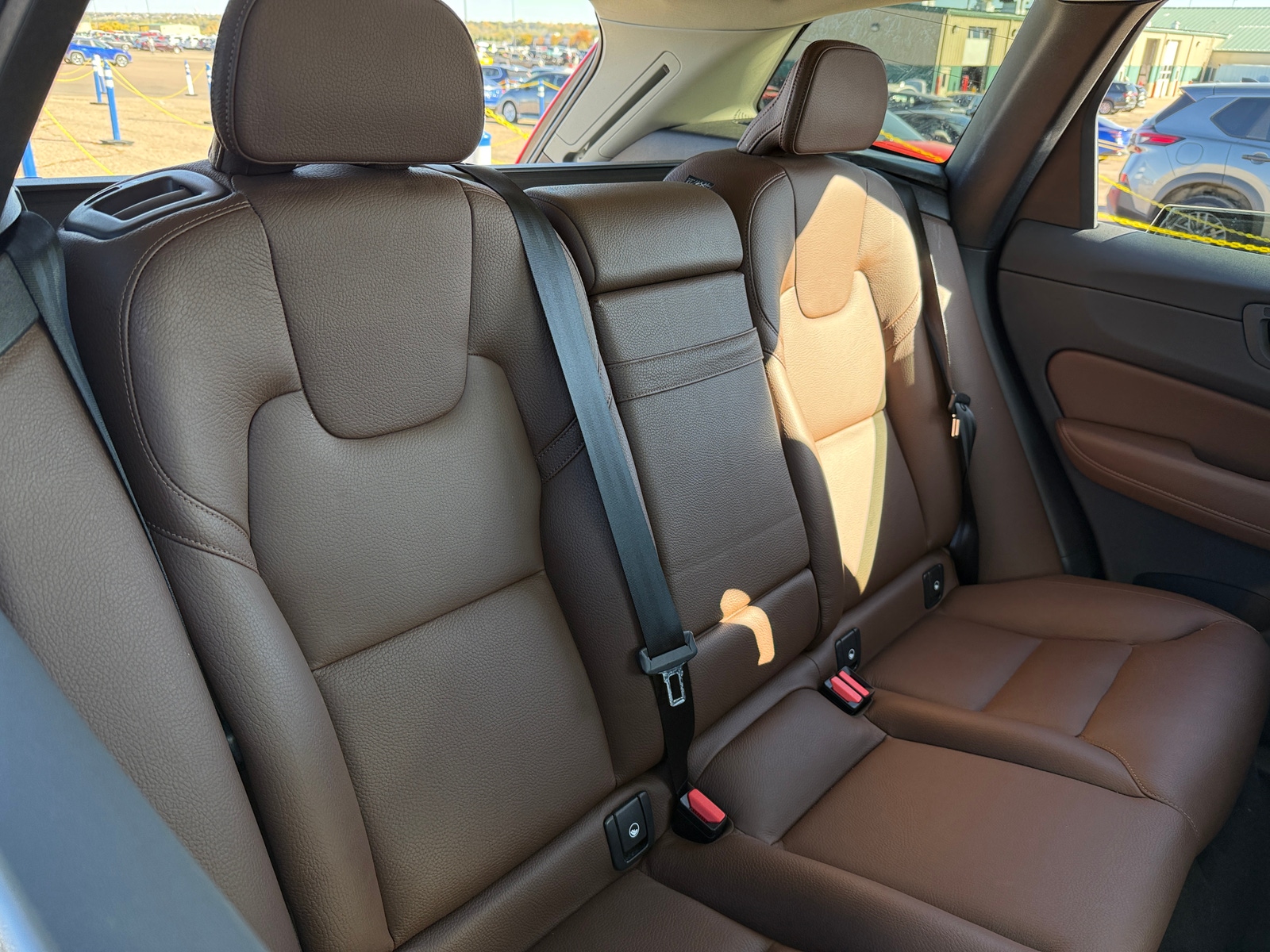 Thumbnail: 2020 Volvo XC60 - 5