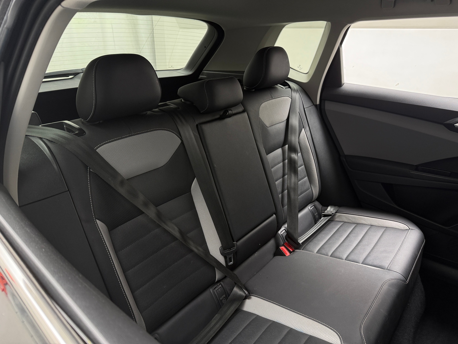 Thumbnail: 2022 Volkswagen Taos - 5