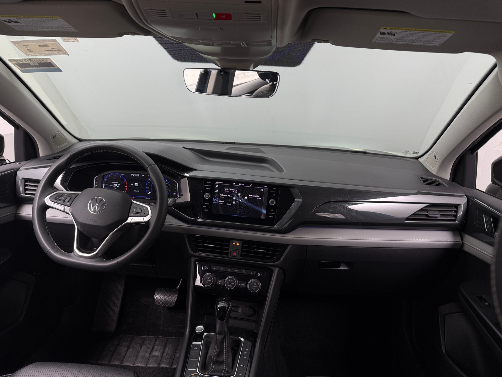 Thumbnail: 2022 Volkswagen Taos - 2