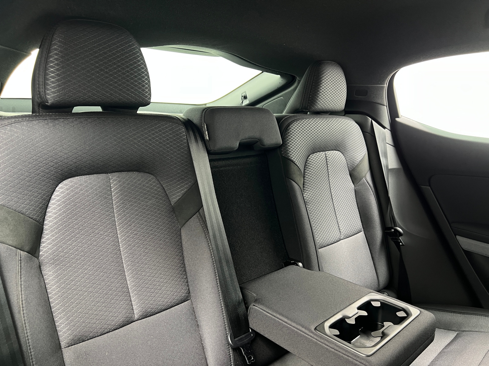 Thumbnail: 2022 Polestar 2 - 6