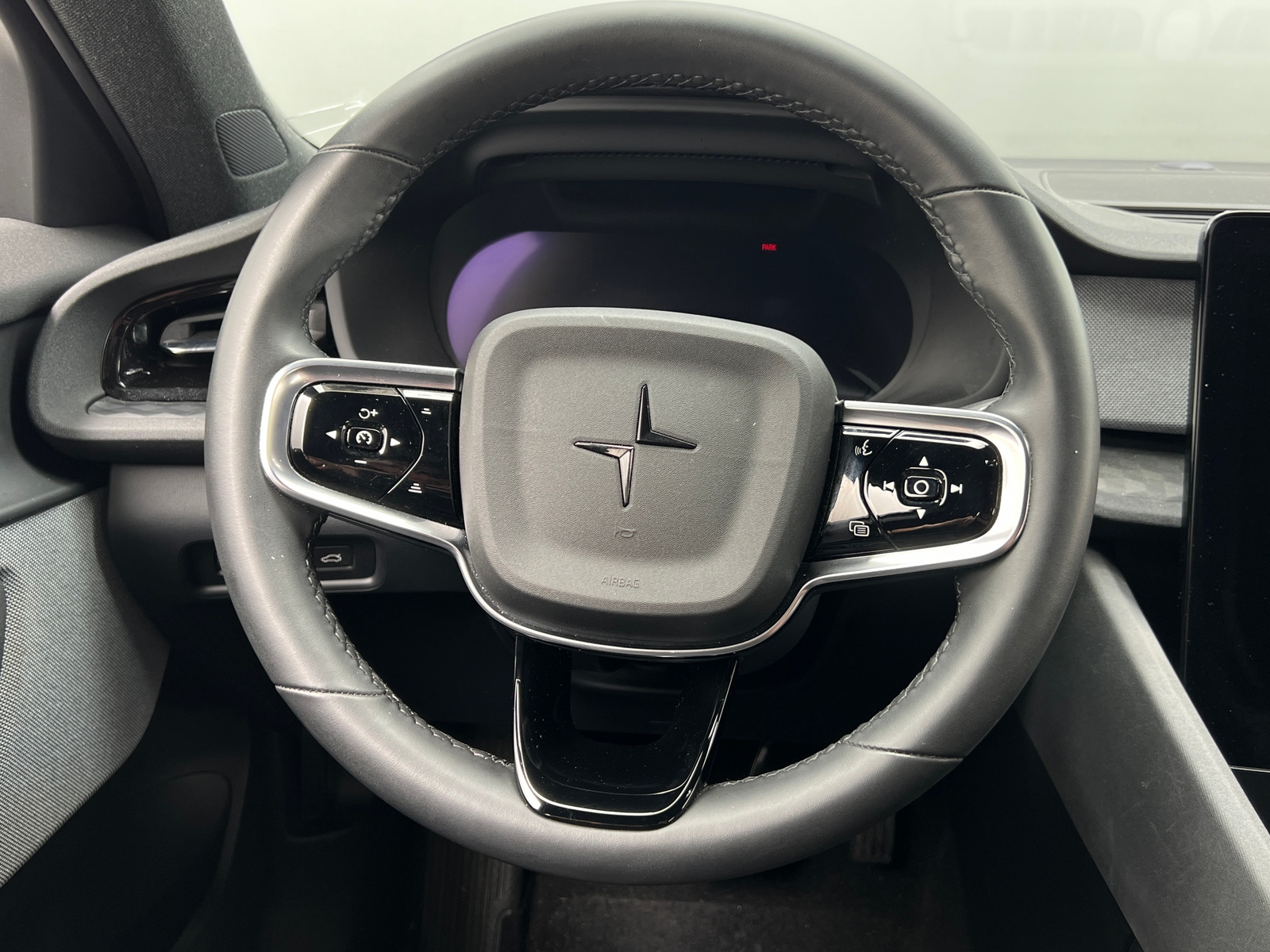 Thumbnail: 2022 Polestar 2 - 5