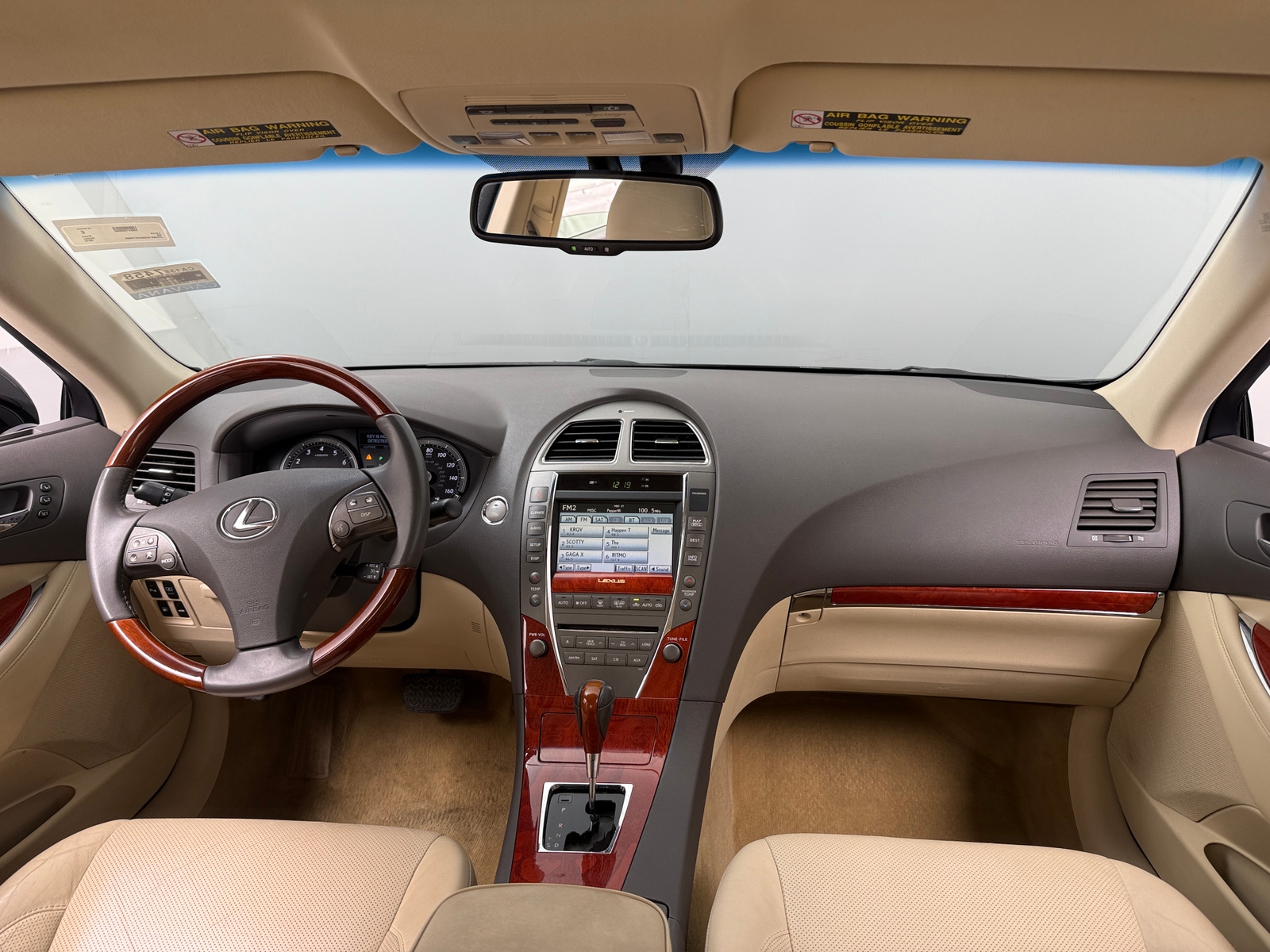 Thumbnail: 2012 Lexus ES - 2