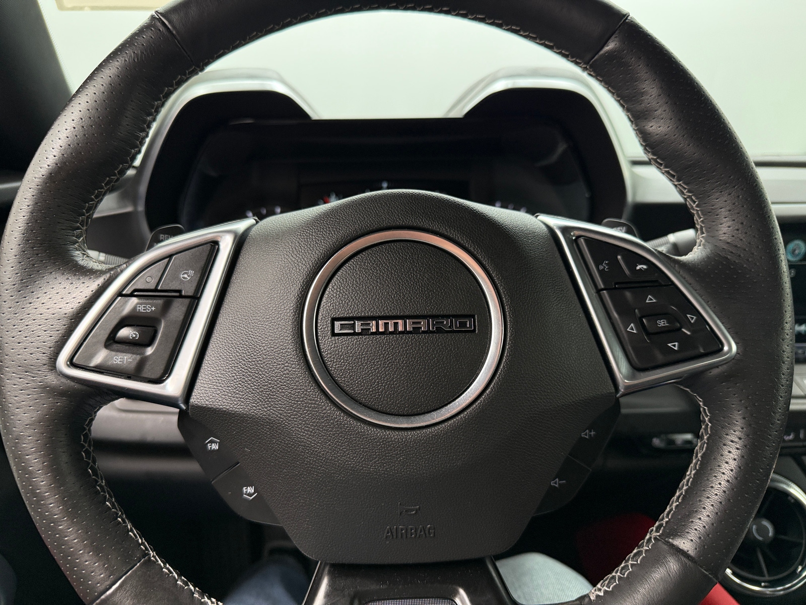 Thumbnail: 2016 Chevrolet Camaro - 3