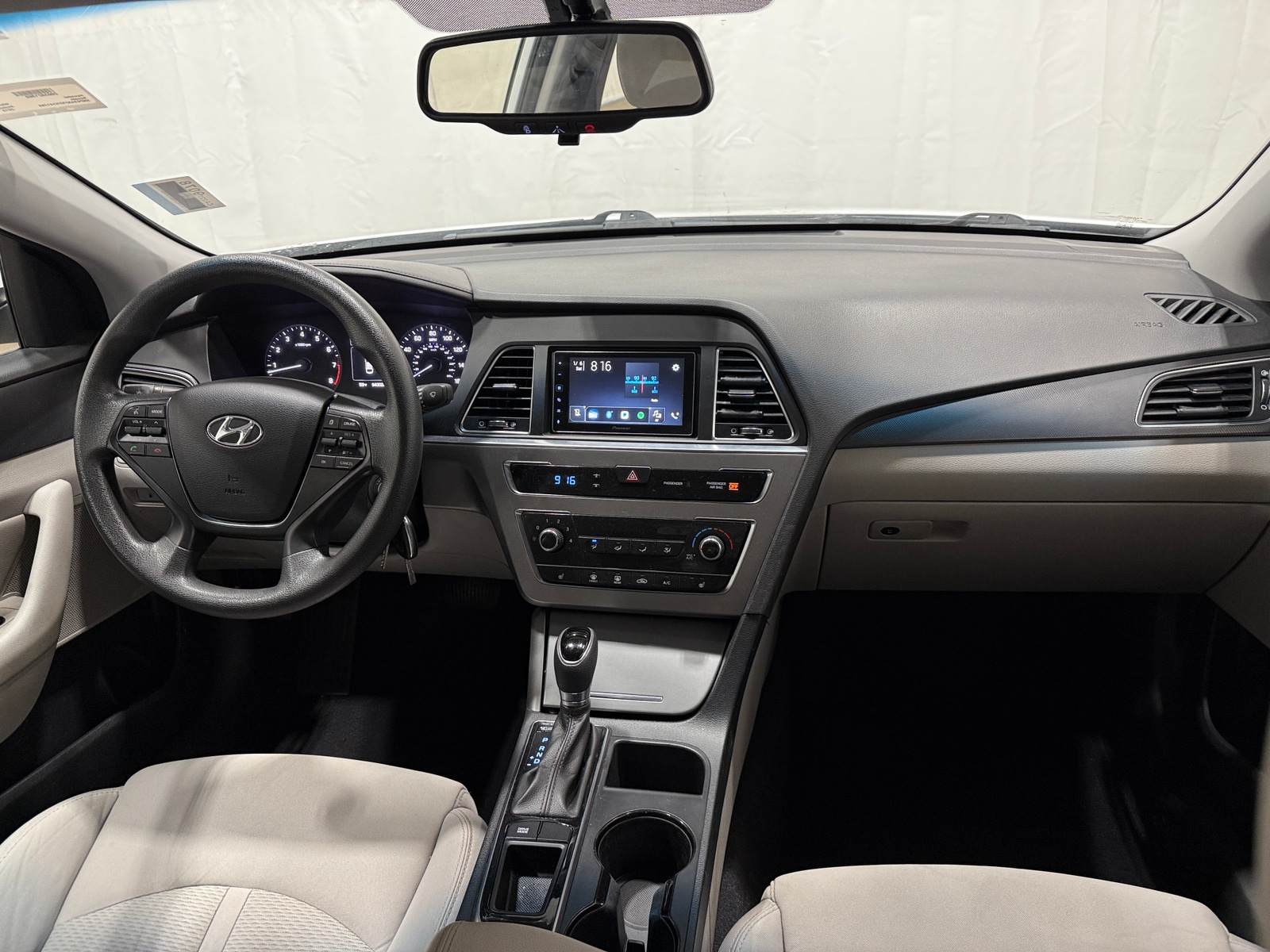 Thumbnail: 2015 Hyundai Sonata - 3