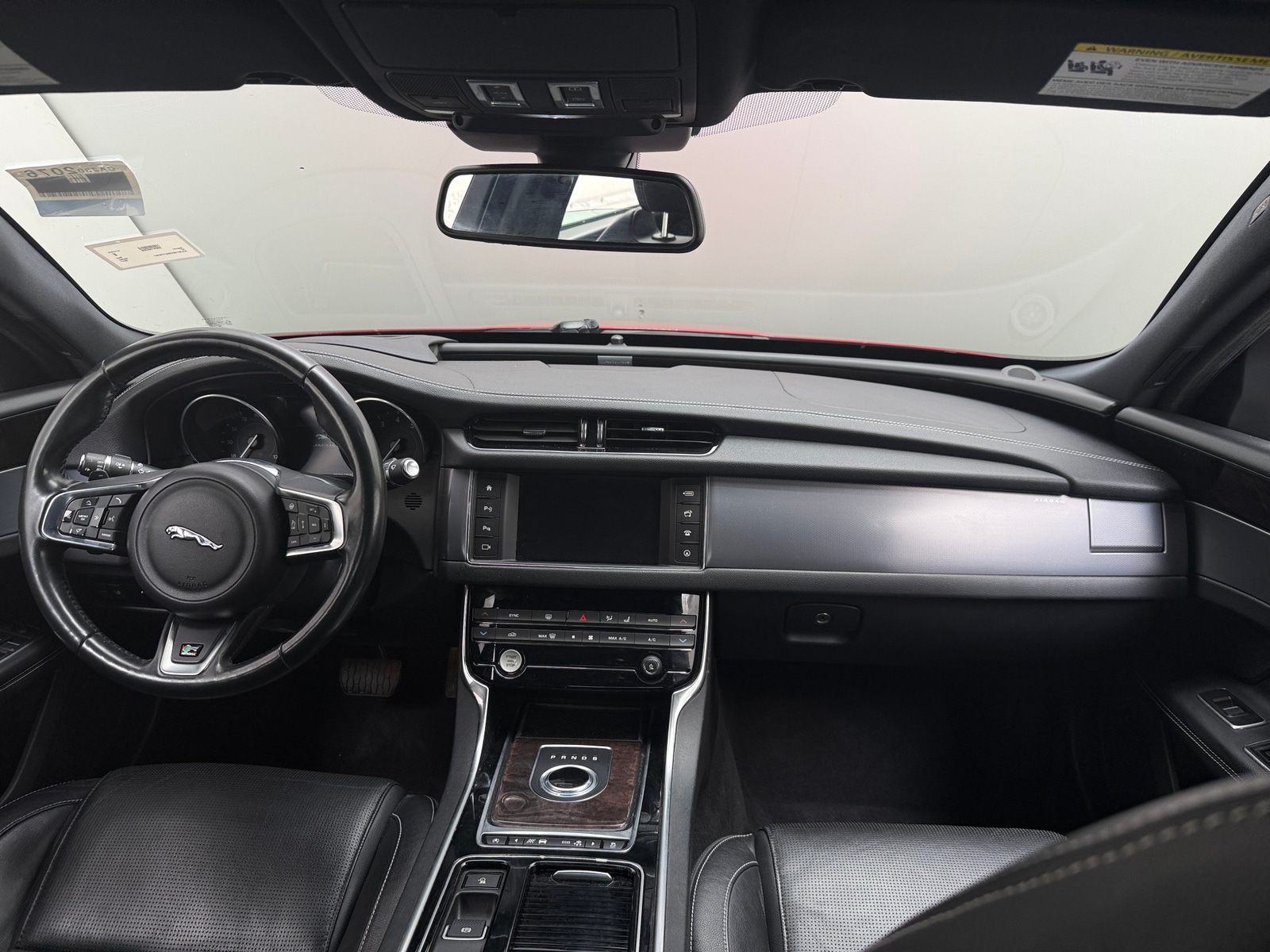 Thumbnail: 2017 Jaguar XF - 2