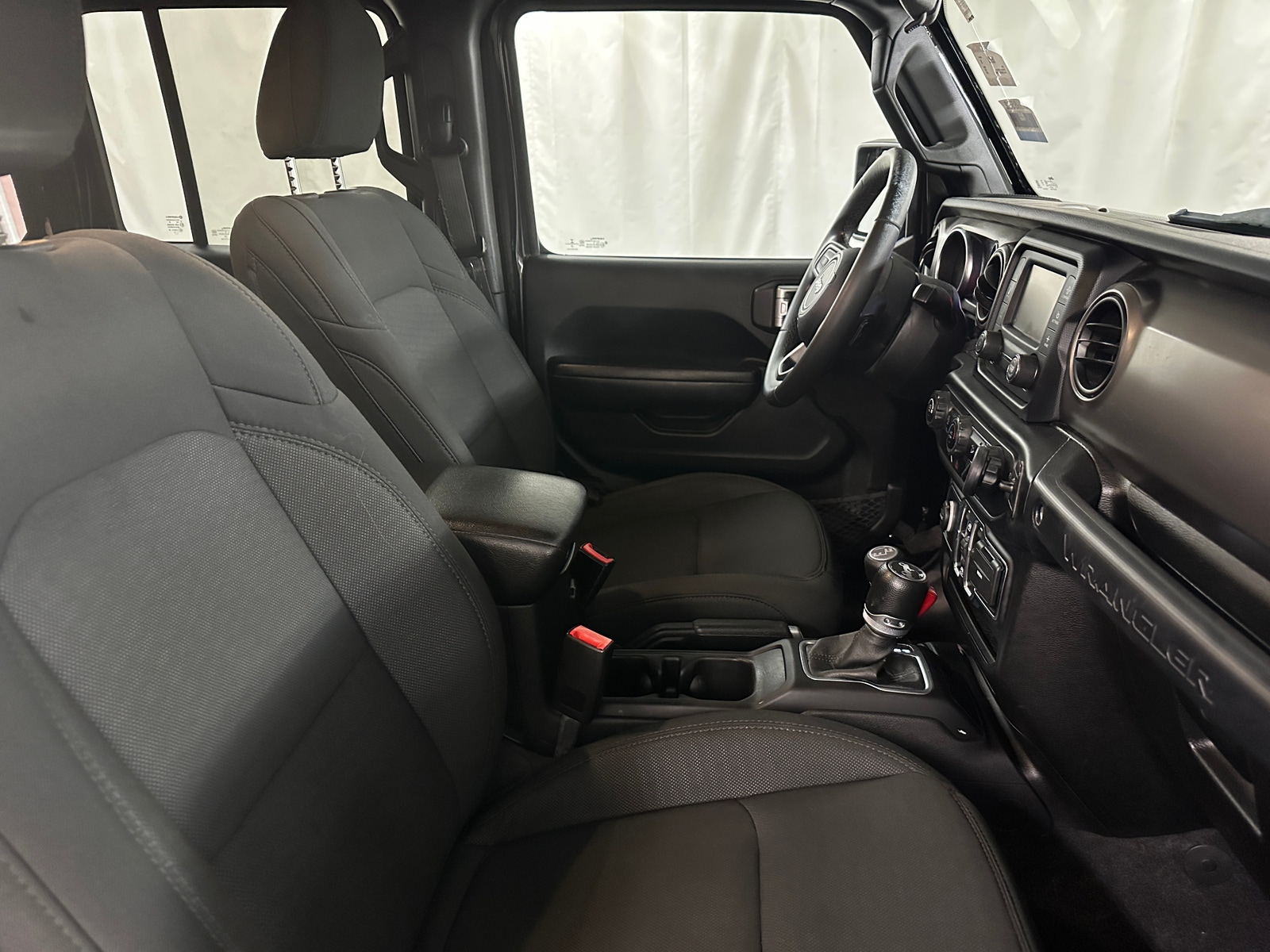 Thumbnail: 2019 Jeep Wrangler - 2