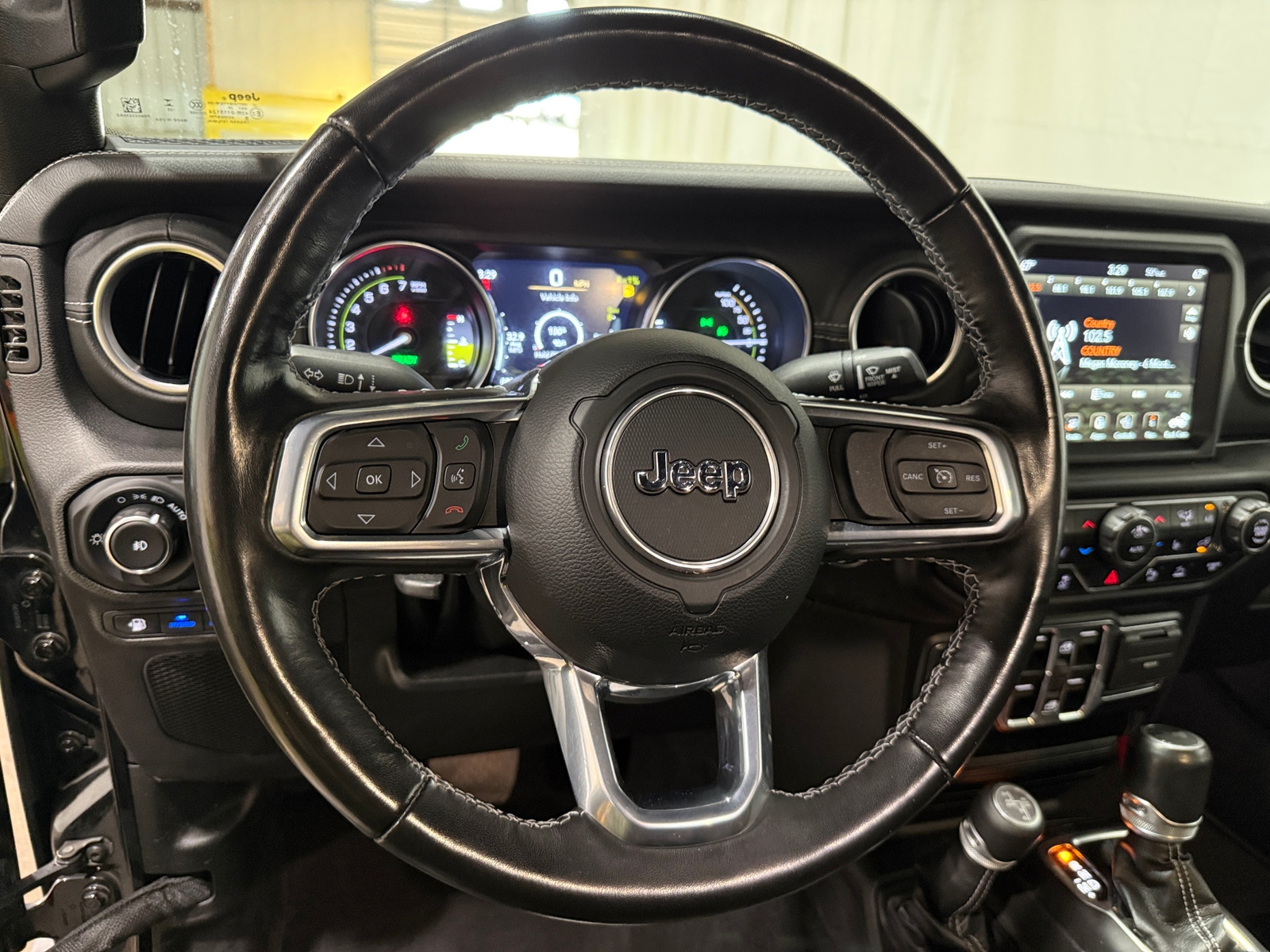 Thumbnail: 2022 Jeep Wrangler - 4