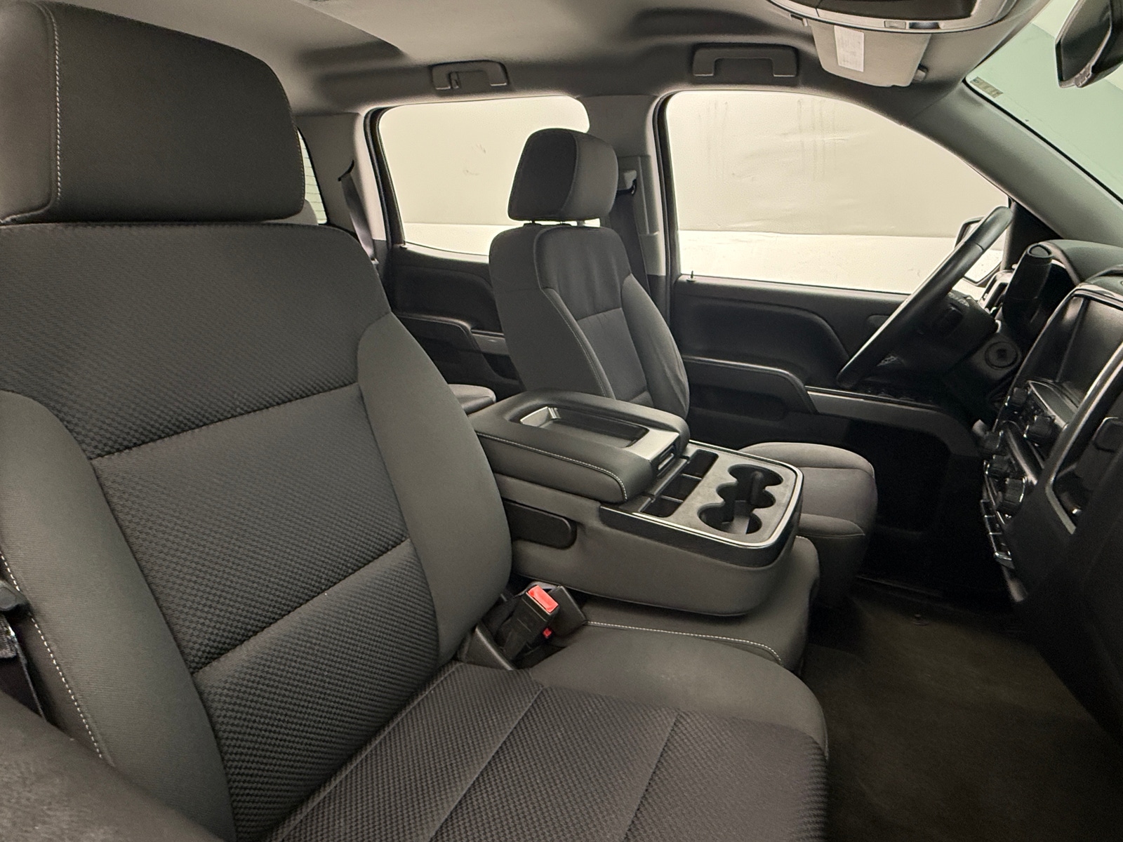 Thumbnail: 2015 Chevrolet Silverado 1500 - 2