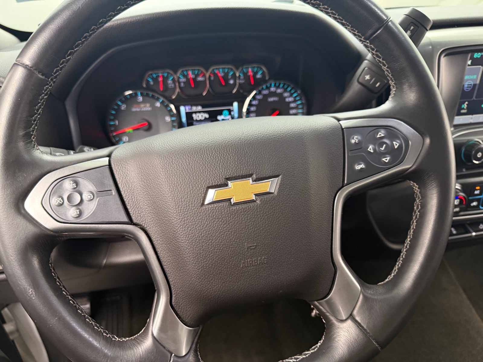 Thumbnail: 2015 Chevrolet Silverado 1500 - 5
