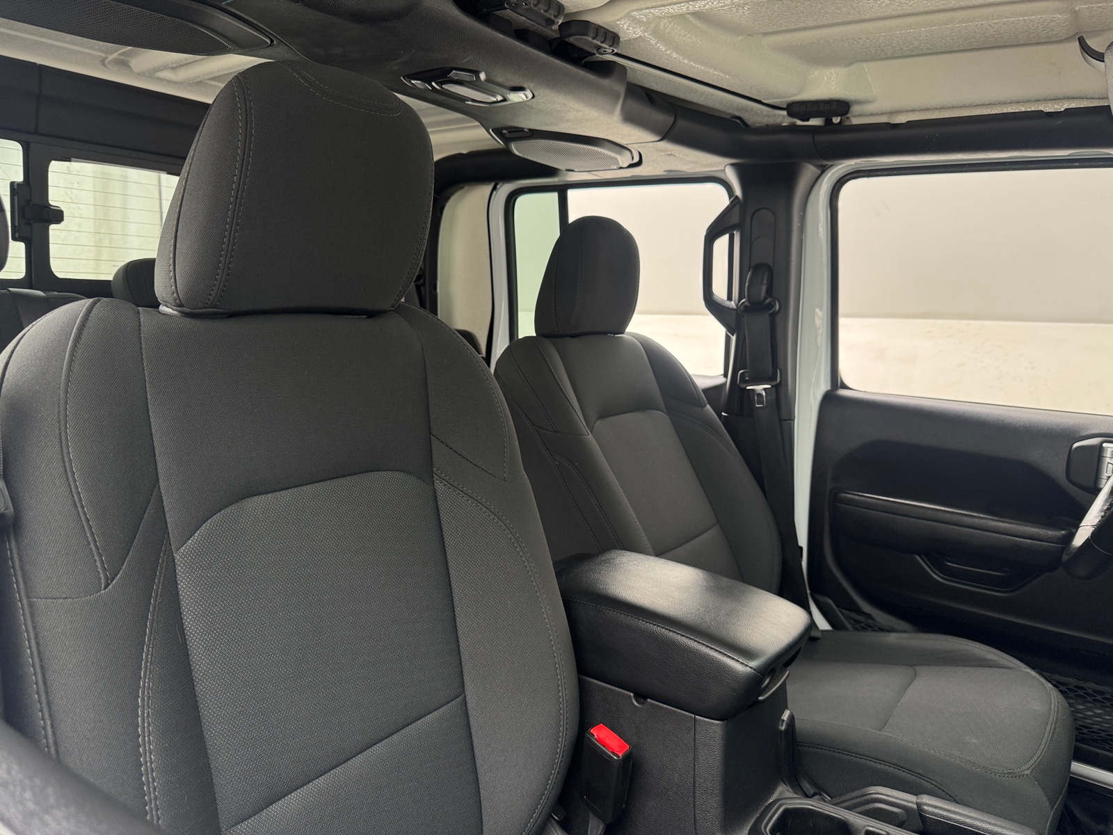 Thumbnail: 2022 Jeep Gladiator - 2