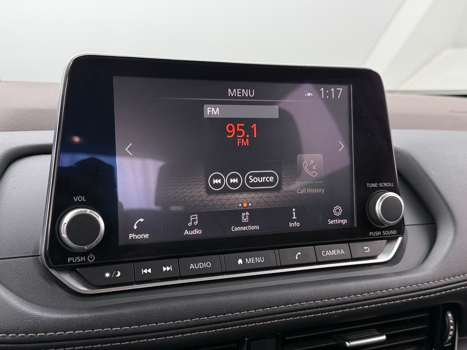 Thumbnail: 2021 Nissan Rogue - 4