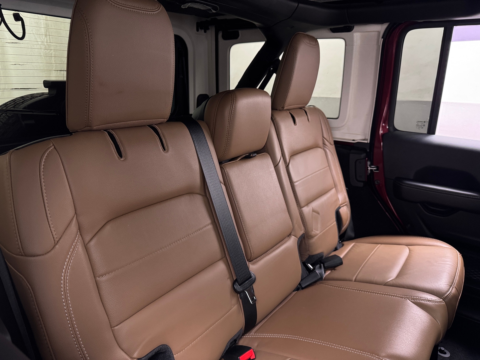 Thumbnail: 2021 Jeep Wrangler - 5