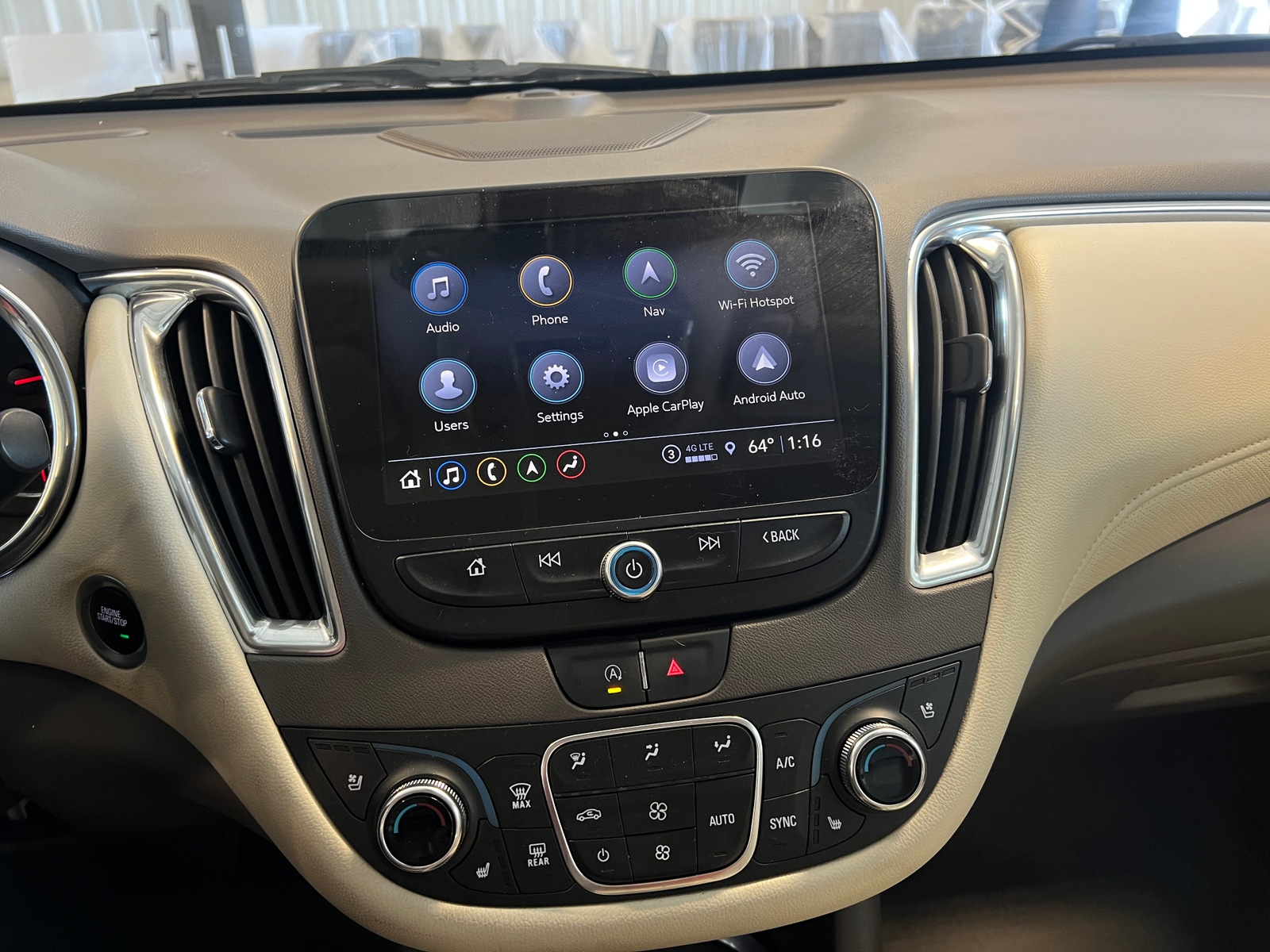 Thumbnail: 2024 Chevrolet Malibu - 3