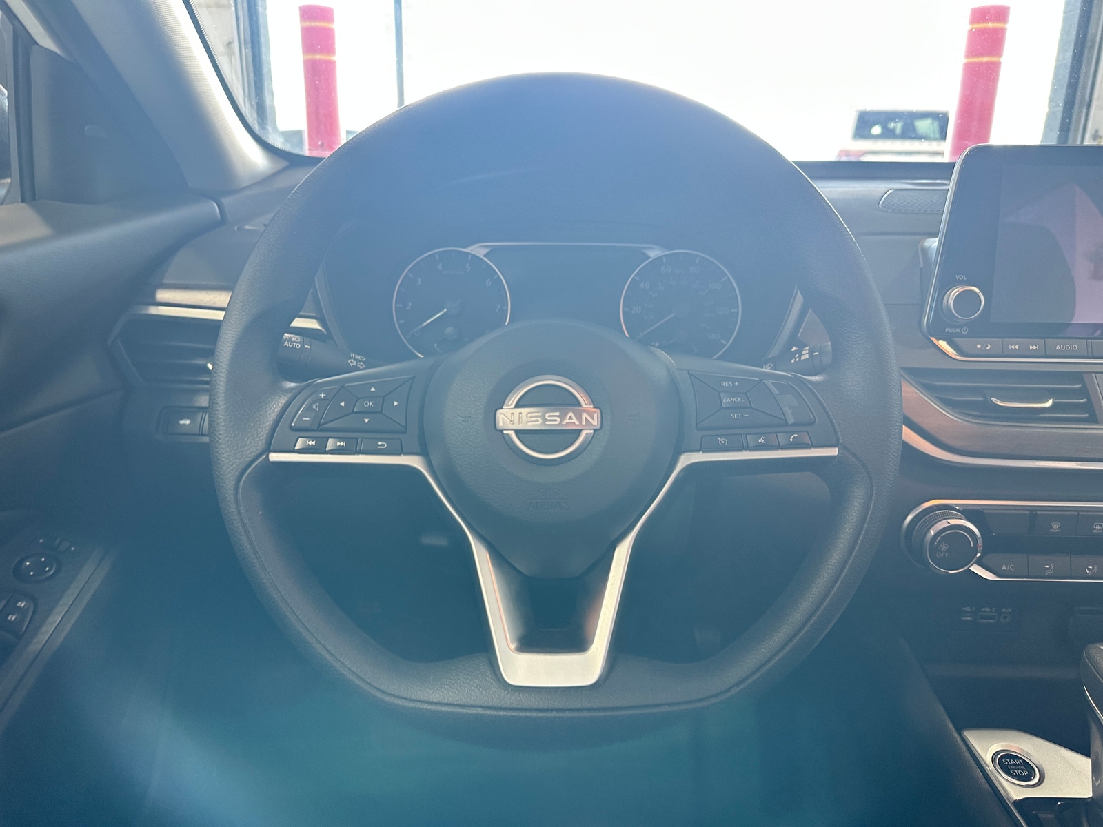 Thumbnail: 2024 Nissan Altima - 5