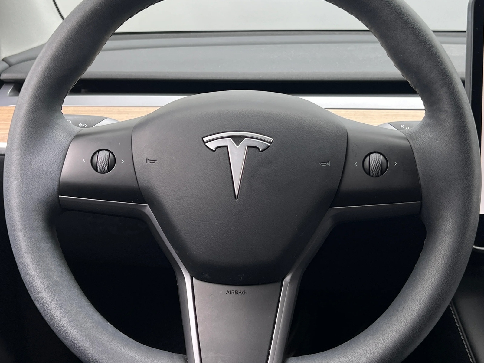 Thumbnail: 2023 Tesla Model Y - 3