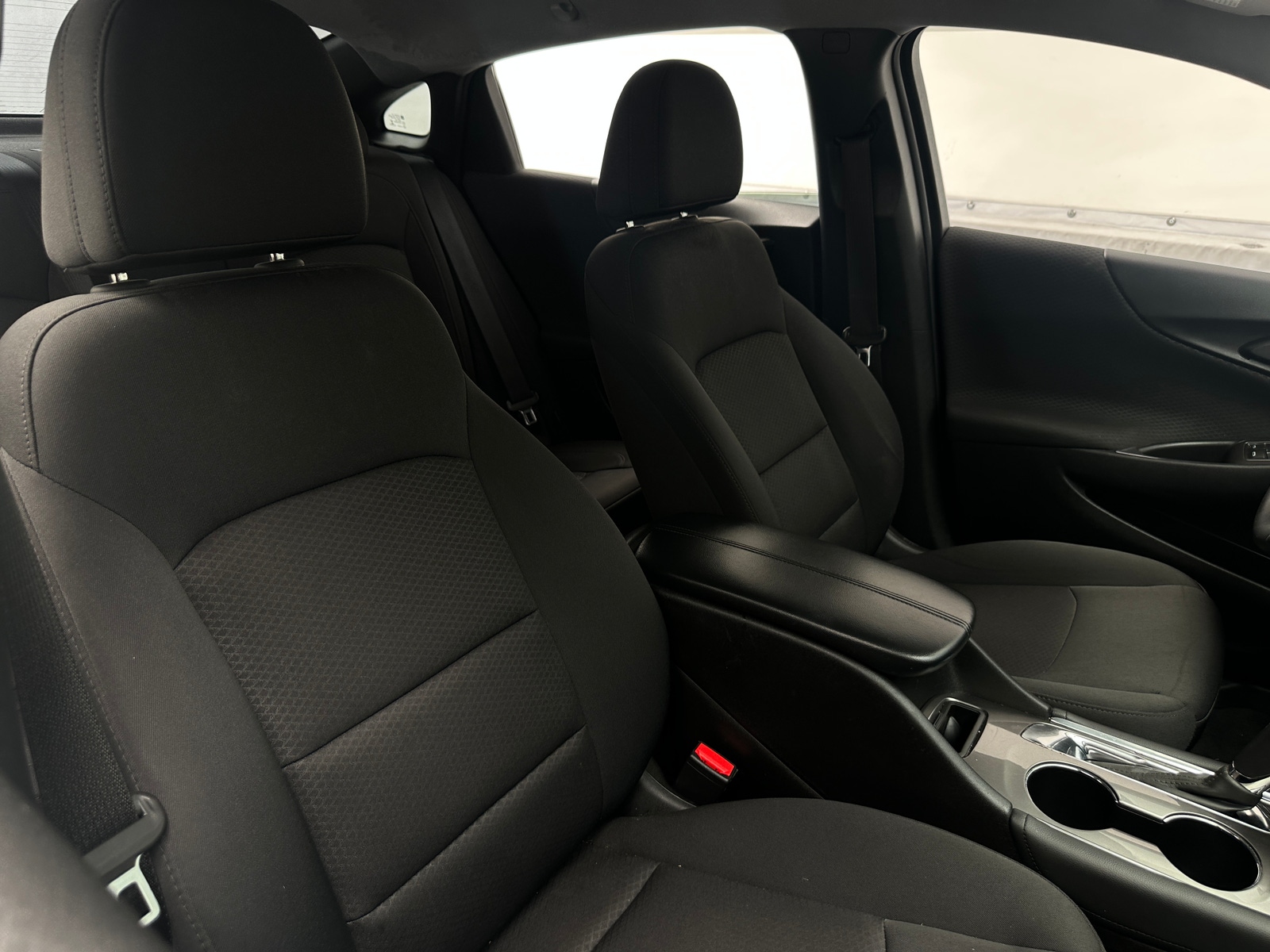 Thumbnail: 2018 Chevrolet Malibu - 2