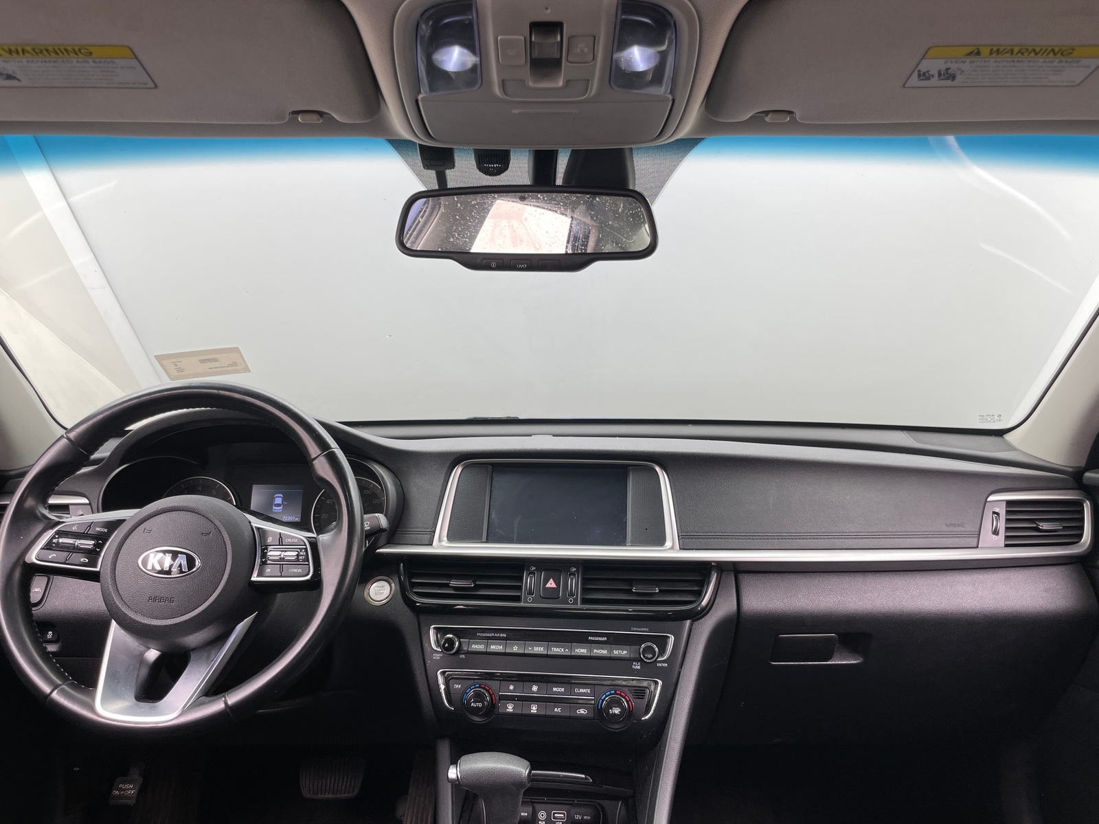 Thumbnail: 2019 Kia Optima - 3