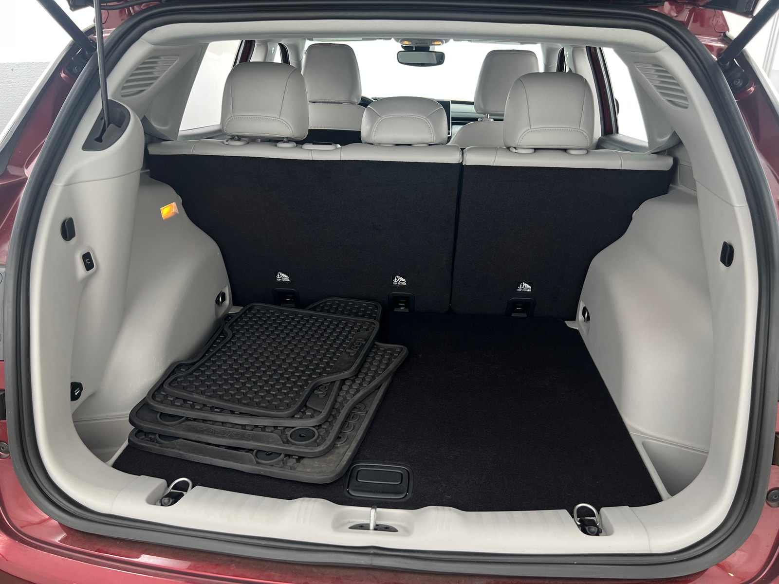 Thumbnail: 2022 Jeep Compass - 6