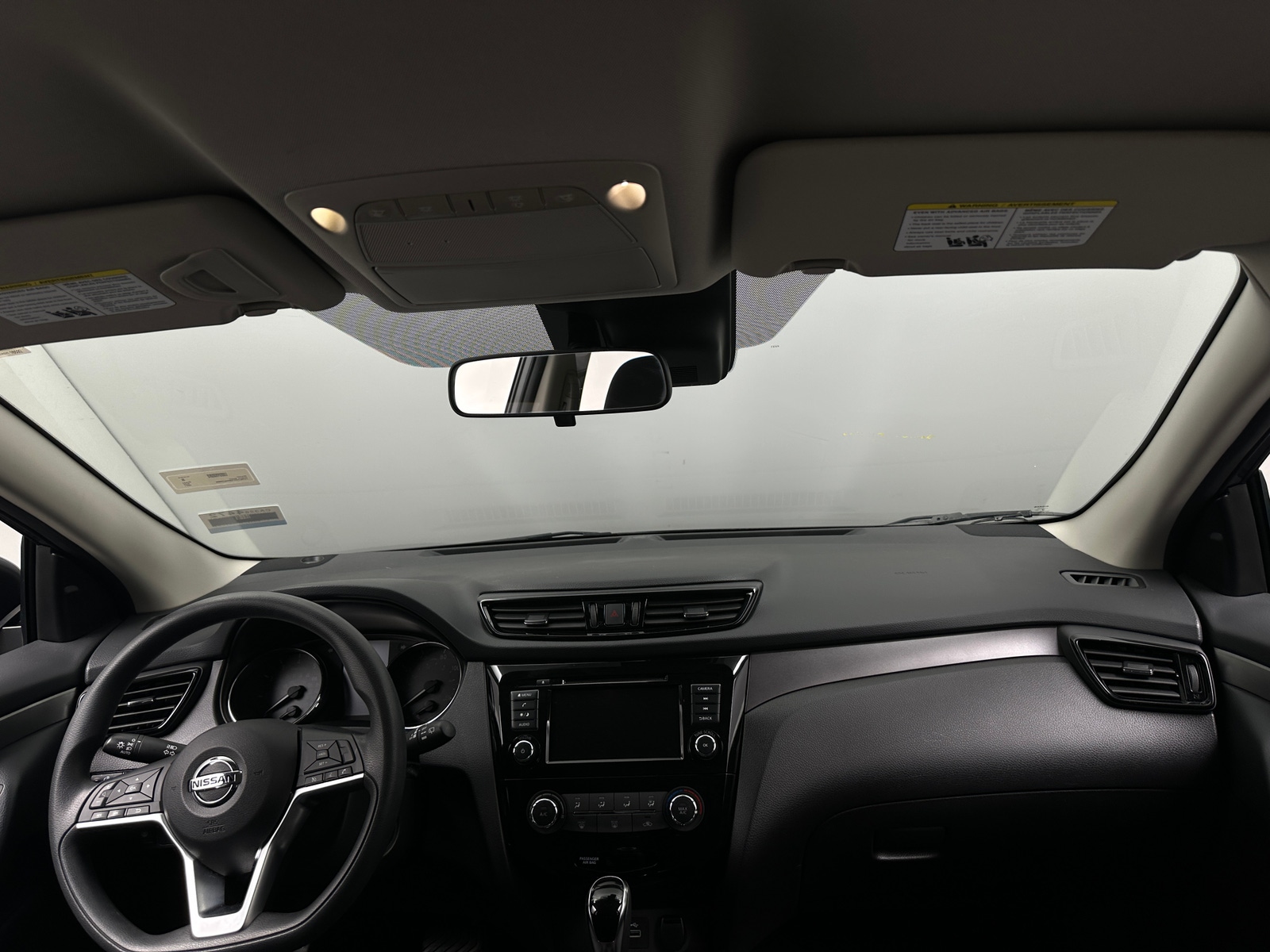 Thumbnail: 2021 Nissan Rogue Sport - 3
