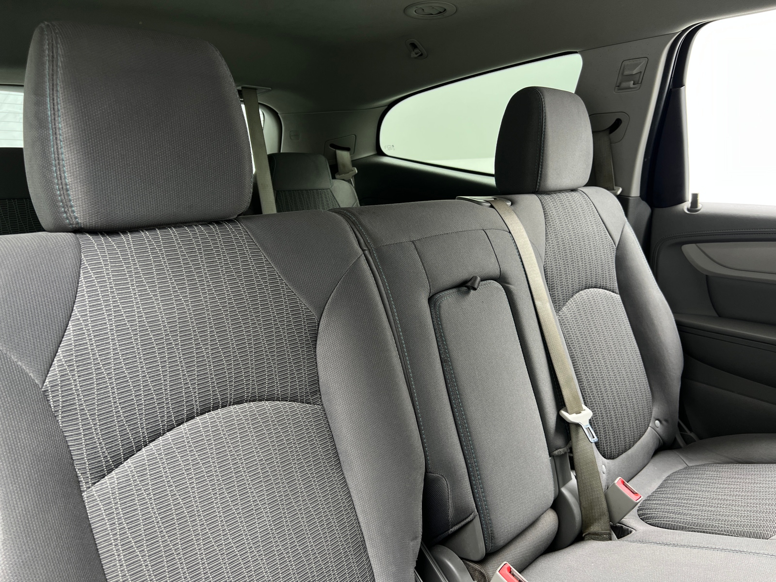 Thumbnail: 2017 Chevrolet Traverse - 6