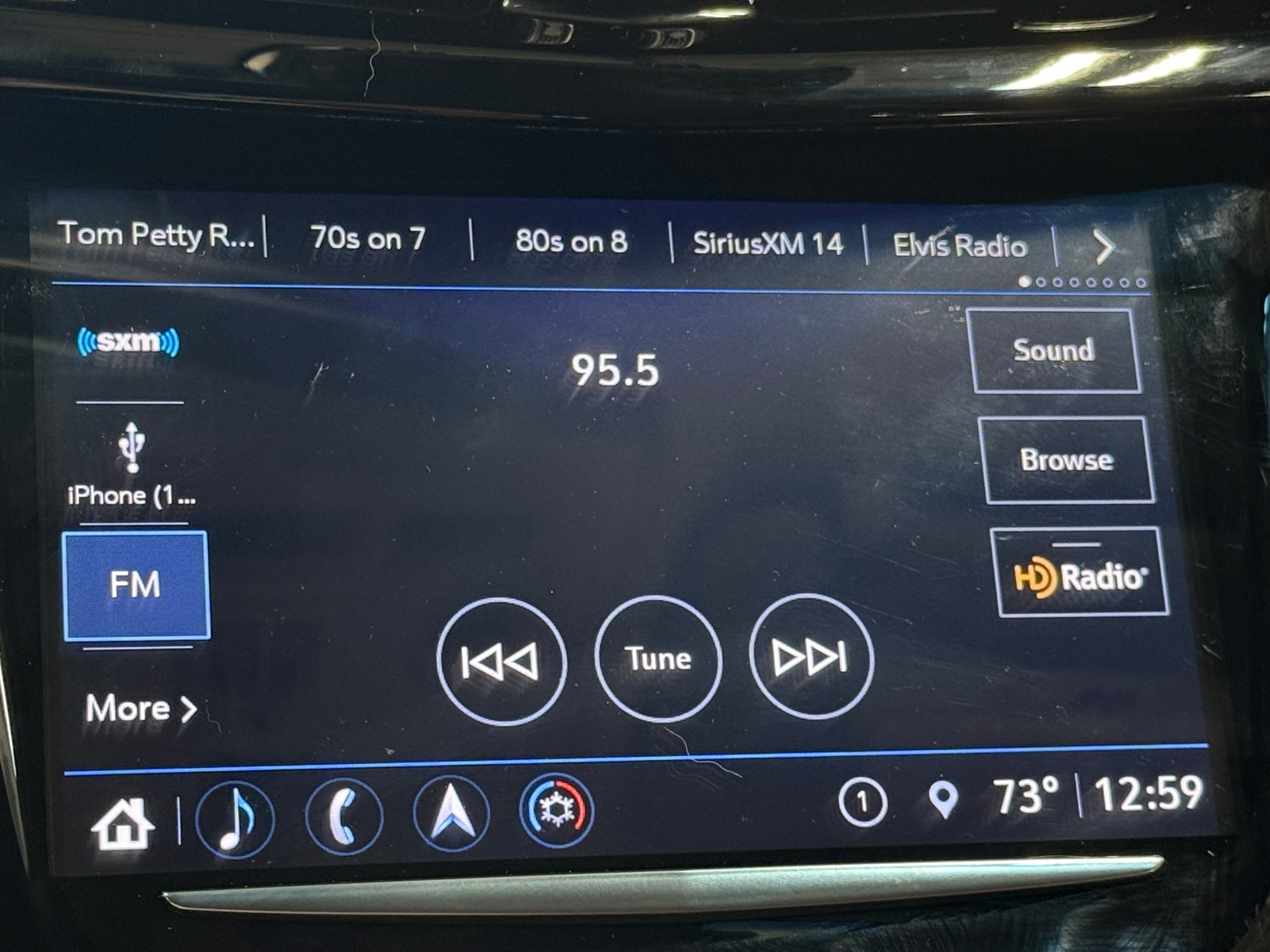 Thumbnail: 2019 Cadillac CTS - 3