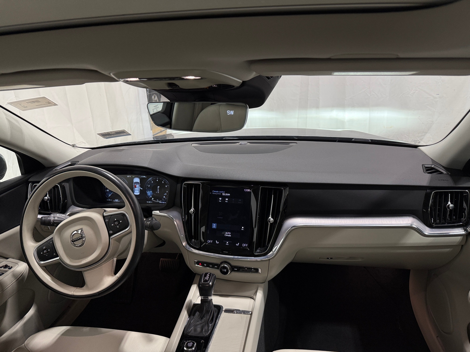 Thumbnail: 2020 Volvo S60 - 2