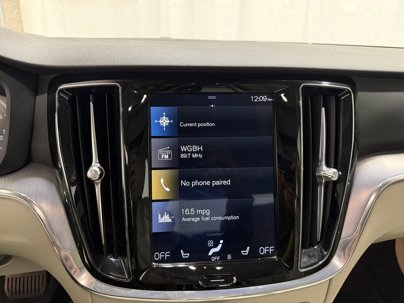 Thumbnail: 2020 Volvo S60 - 3