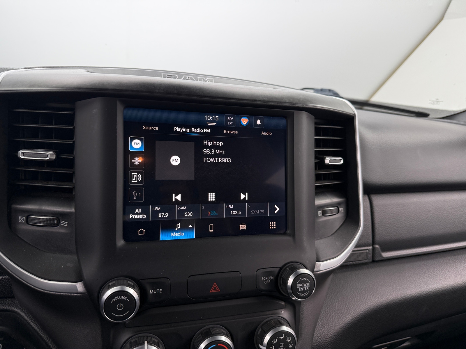 Thumbnail: 2022 RAM 1500 - 4