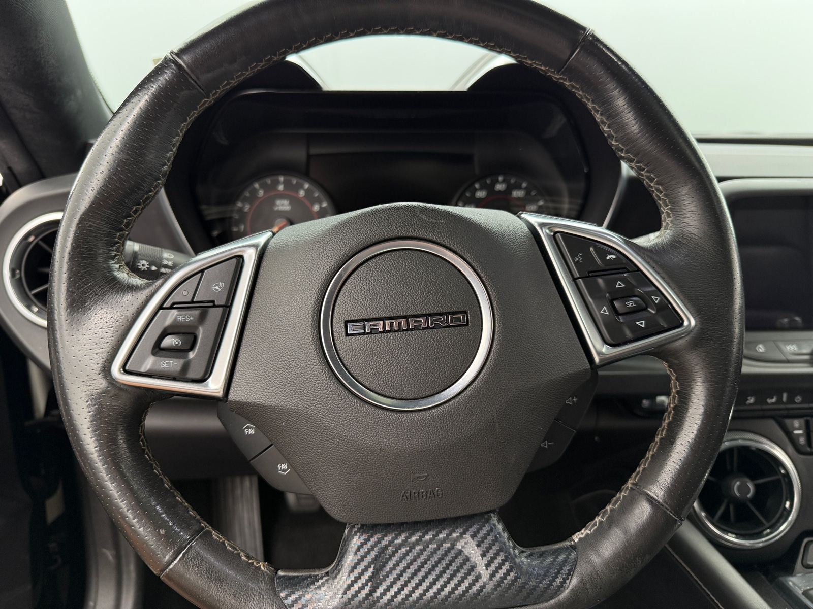 Thumbnail: 2016 Chevrolet Camaro - 3