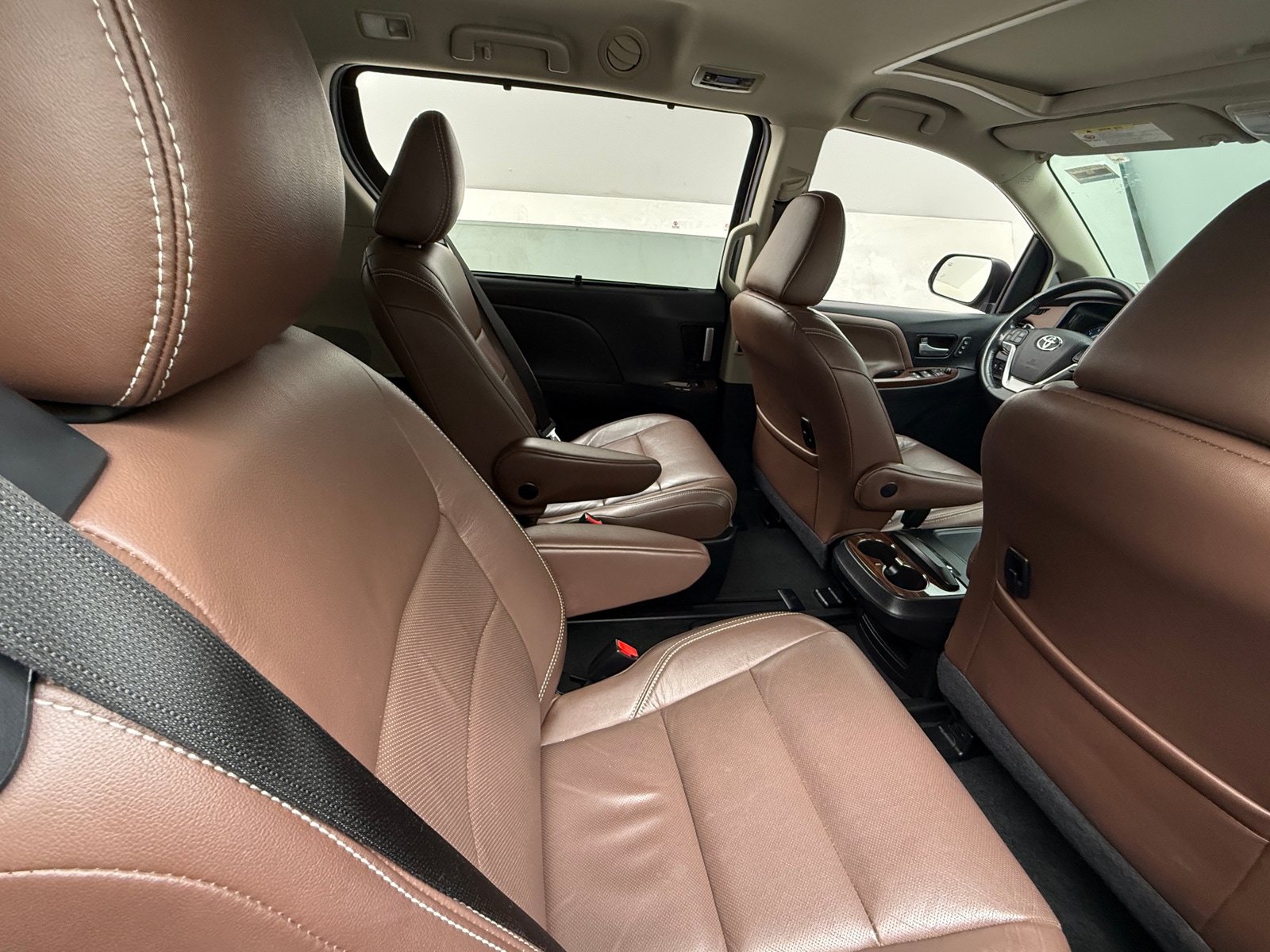 Thumbnail: 2018 Toyota Sienna - 5