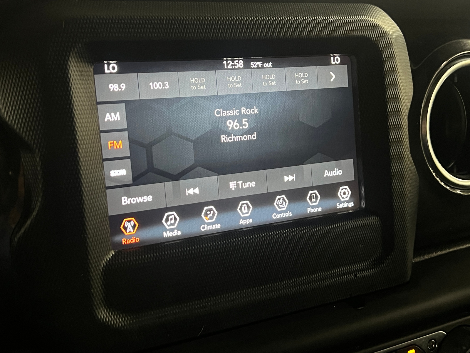 Thumbnail: 2021 Jeep Wrangler - 3