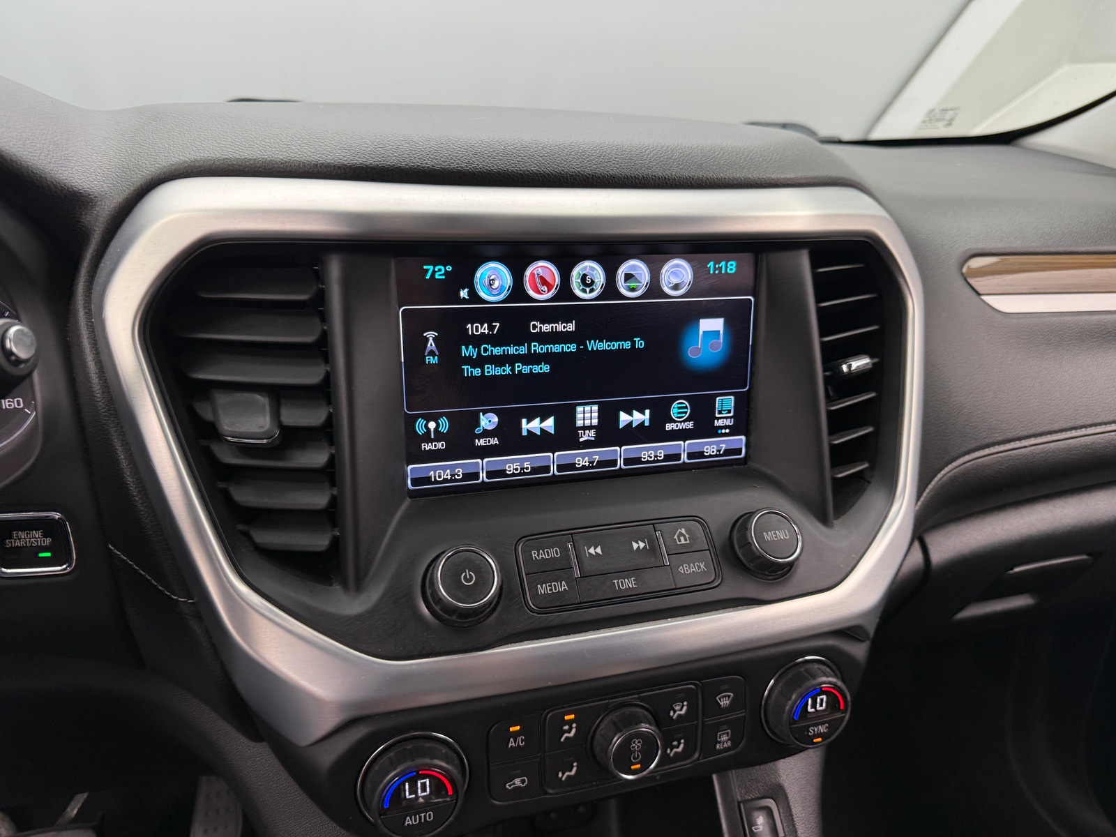Thumbnail: 2017 GMC Acadia - 4