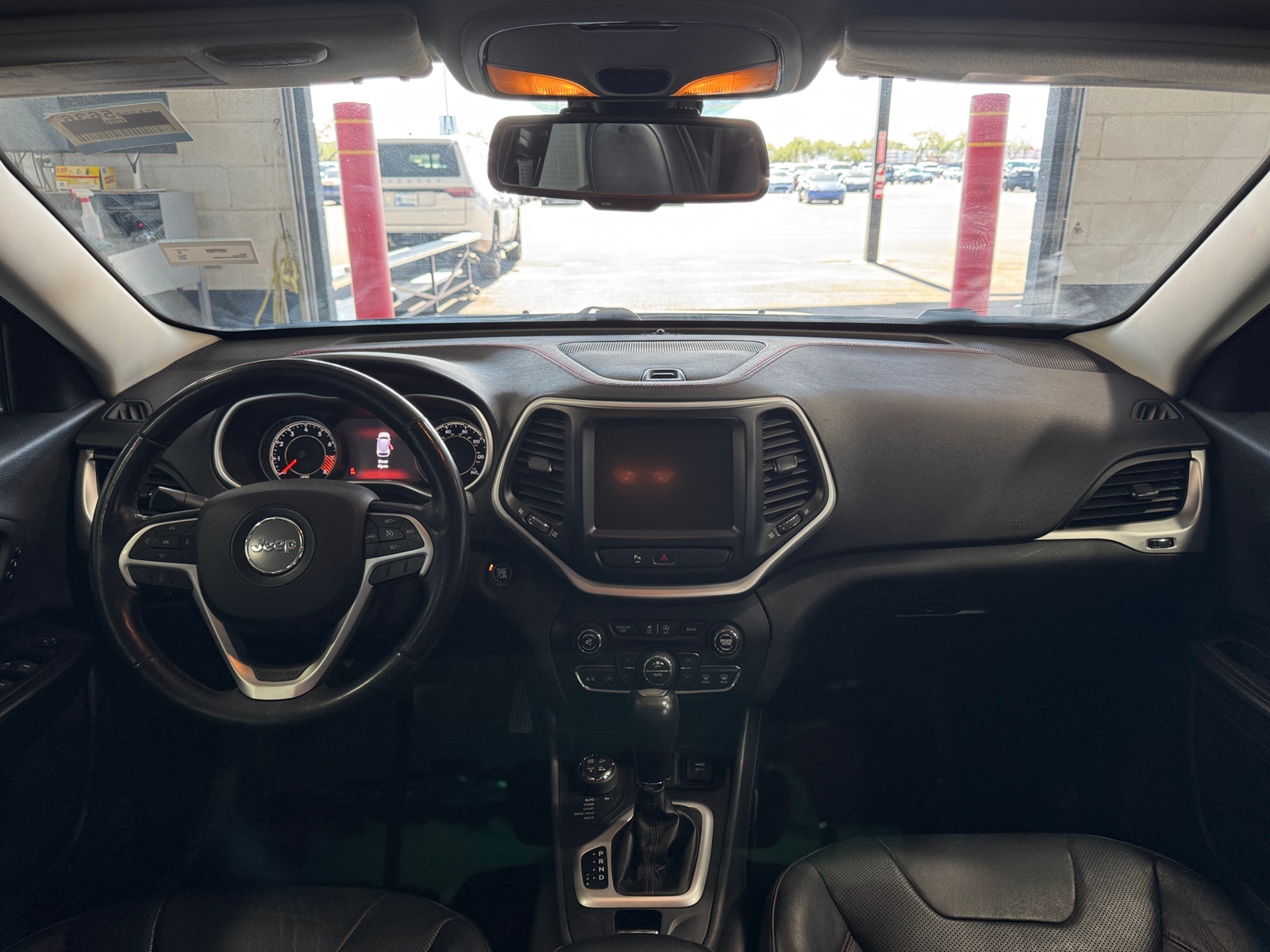 Thumbnail: 2015 Jeep Cherokee - 2