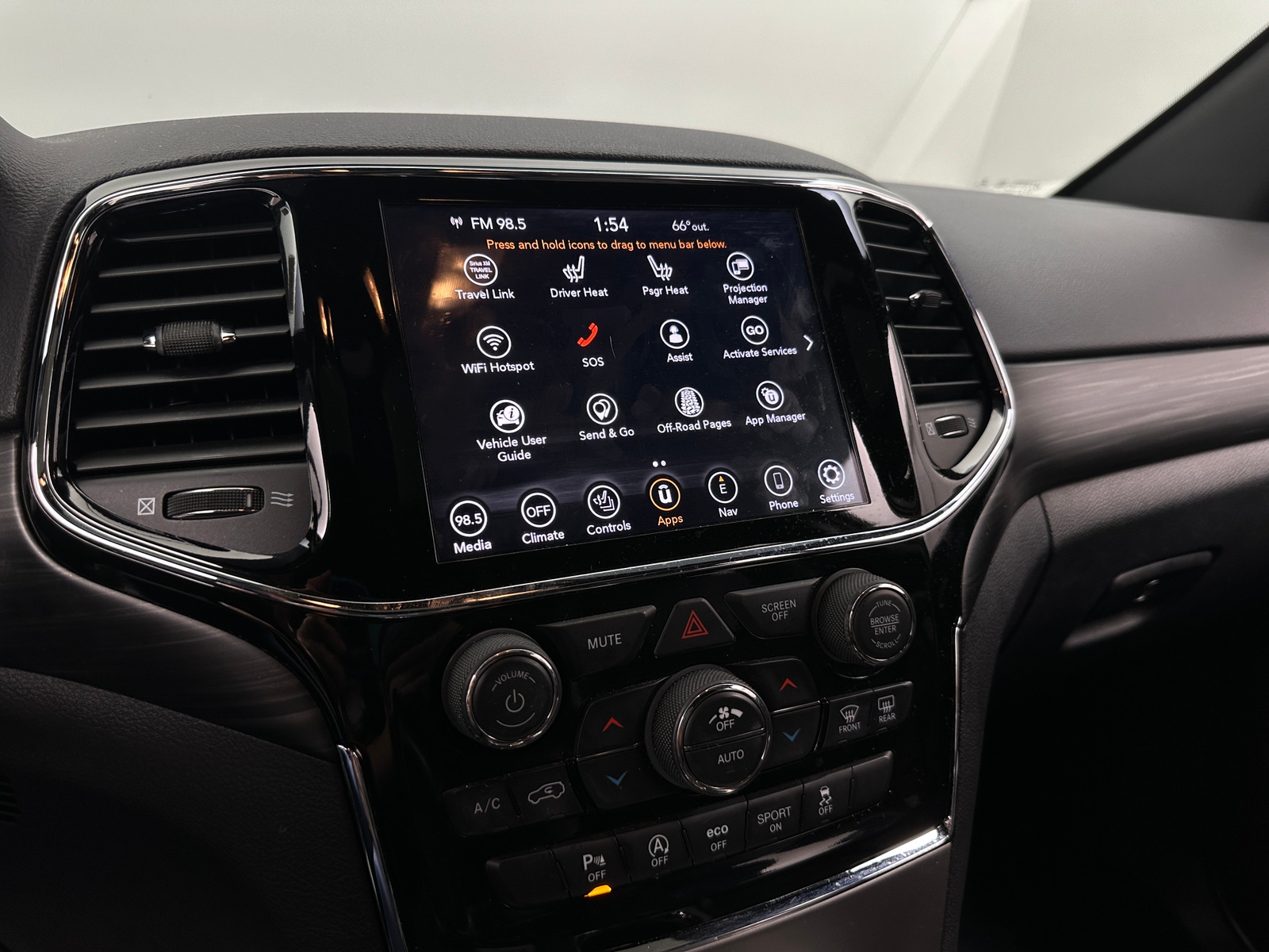Thumbnail: 2020 Jeep Grand Cherokee - 4
