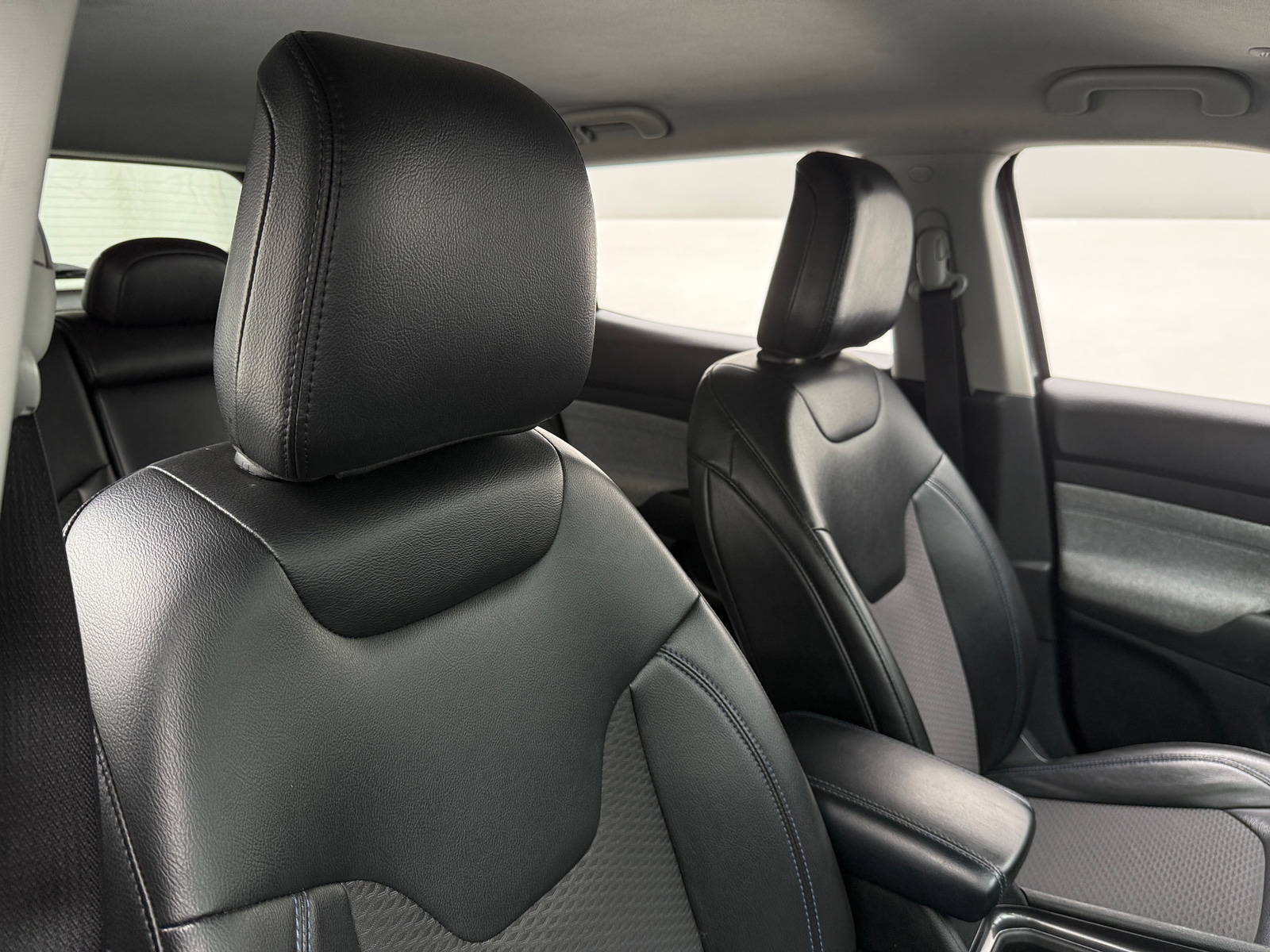 Thumbnail: 2022 Jeep Compass - 2