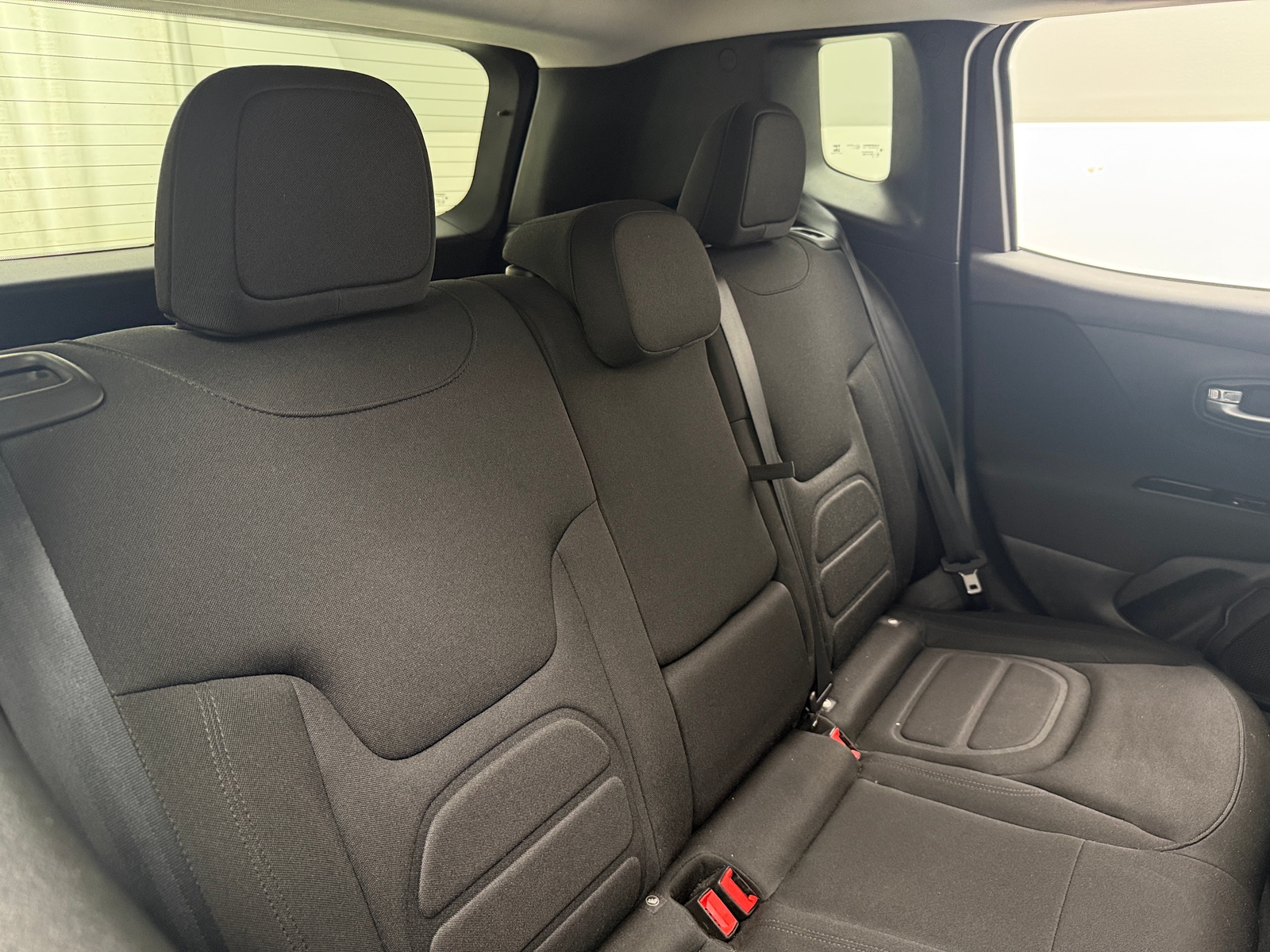 Thumbnail: 2021 Jeep Renegade - 6