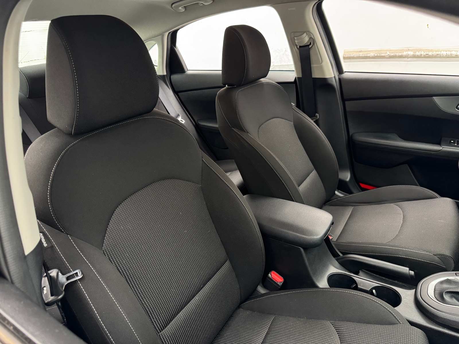 Thumbnail: 2021 Kia Forte - 2