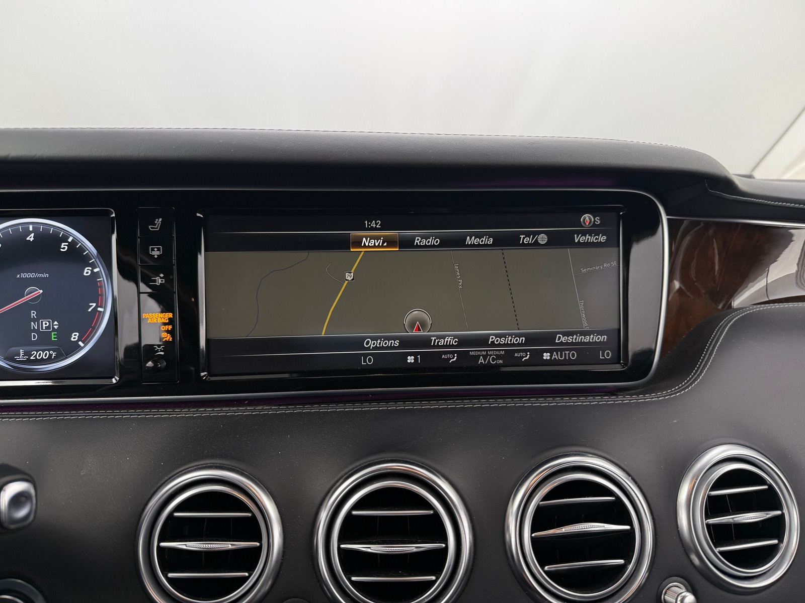 Thumbnail: 2015 Mercedes-Benz S-Class - 2