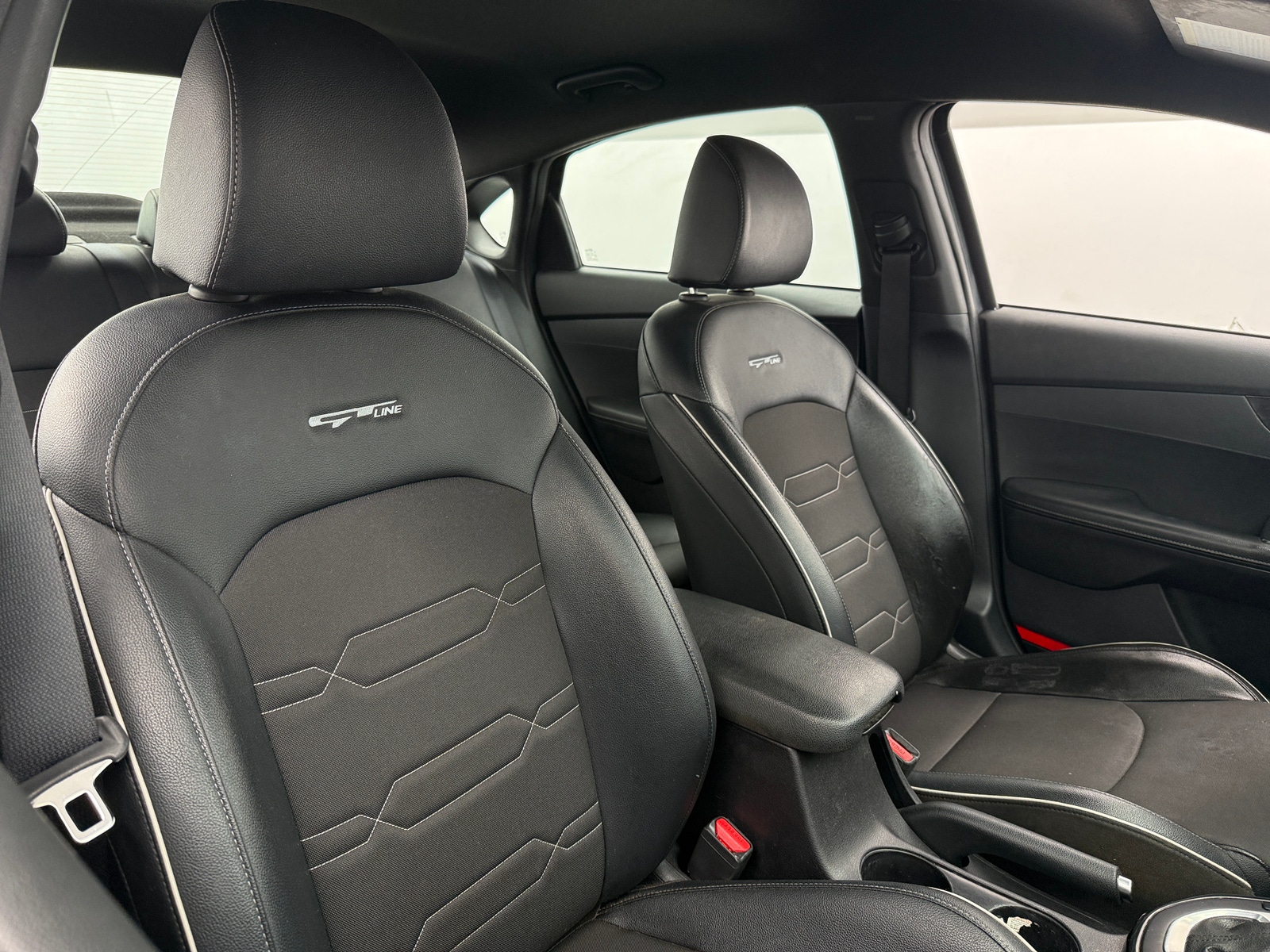 Thumbnail: 2021 Kia Forte - 2