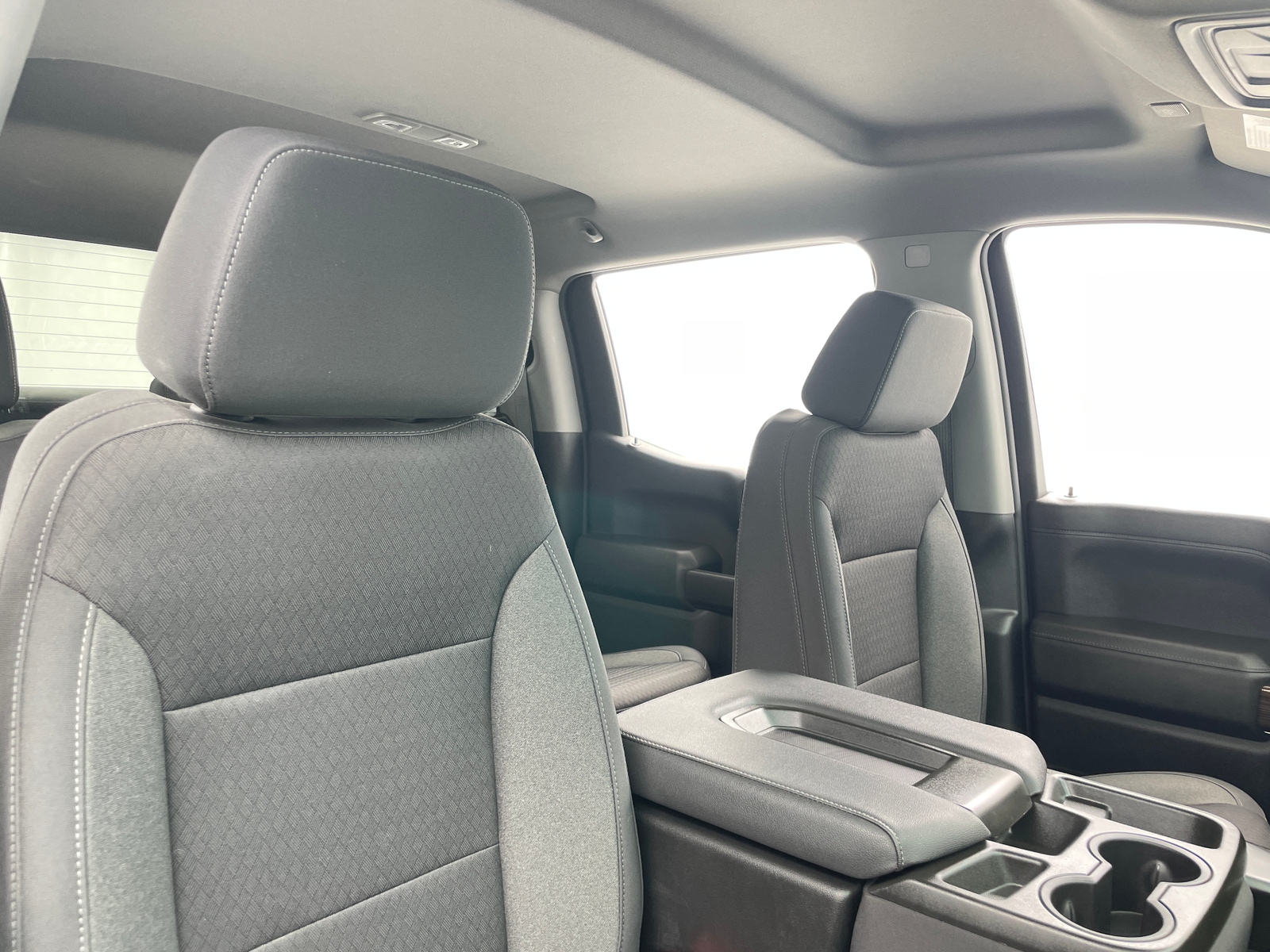 Thumbnail: 2022 Chevrolet Silverado 1500 - 2