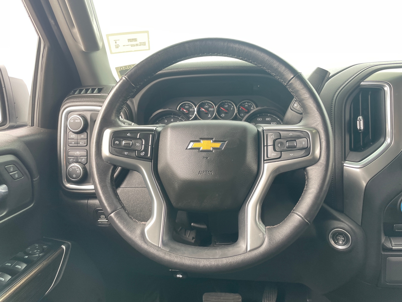 Thumbnail: 2022 Chevrolet Silverado 1500 - 5