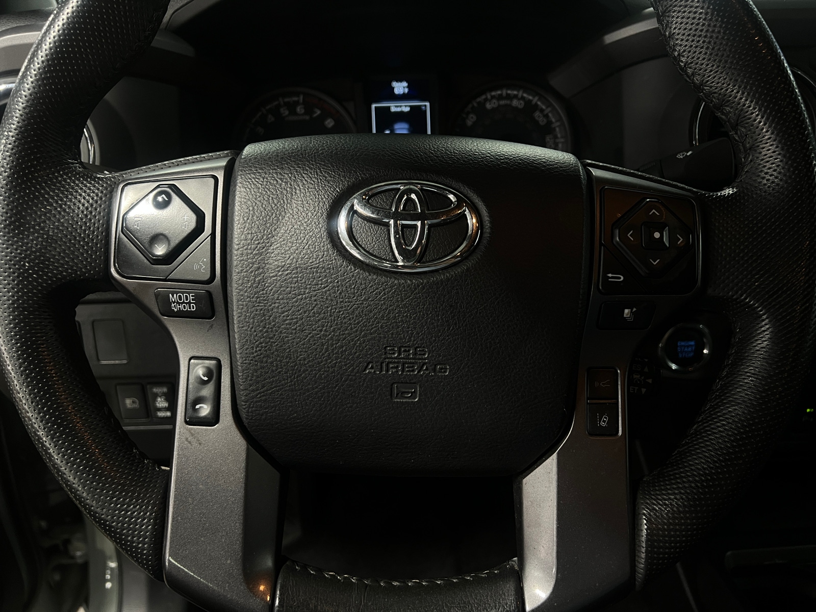 Thumbnail: 2022 Toyota Tacoma - 5