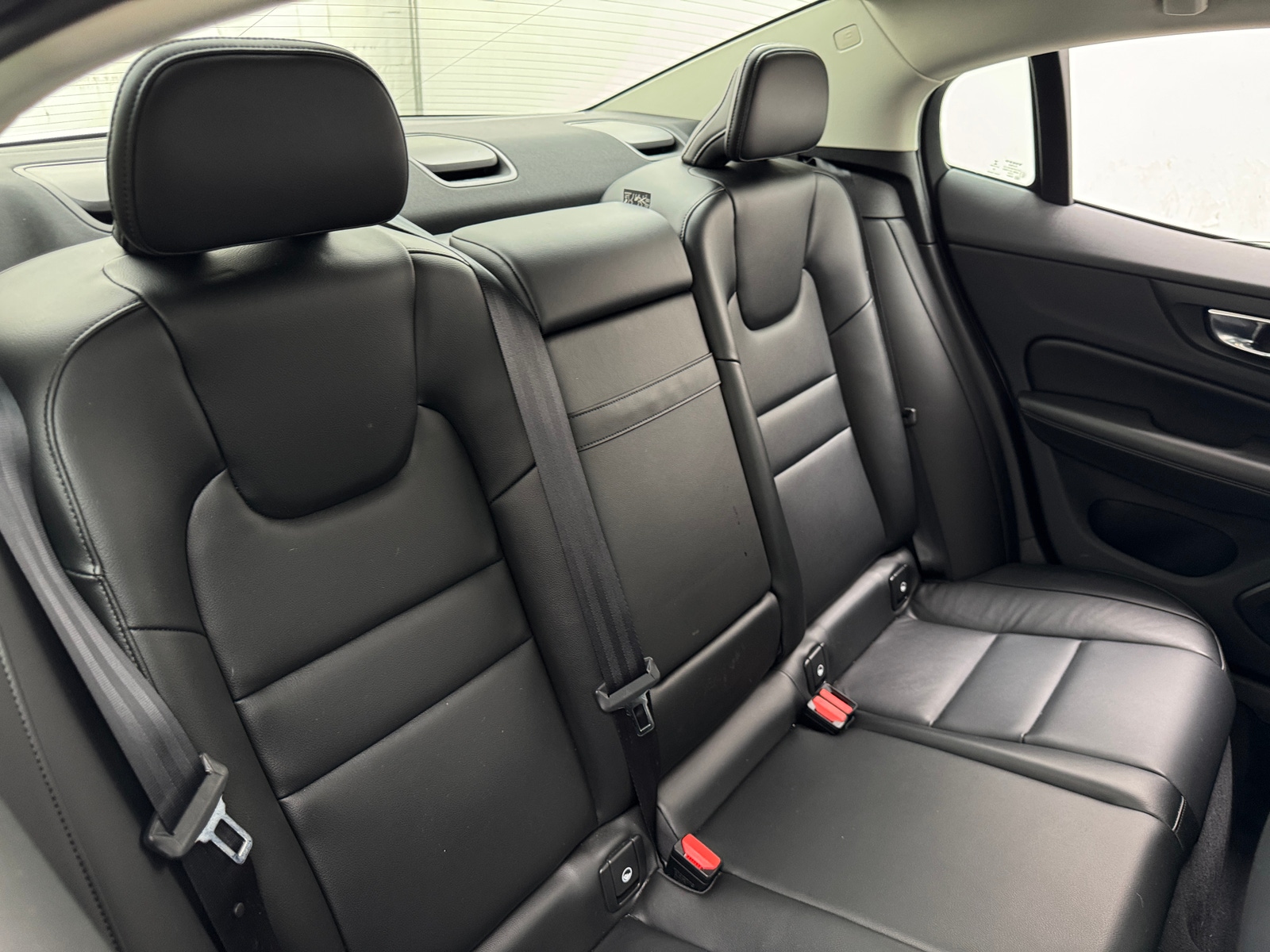 Thumbnail: 2019 Volvo S60 - 5