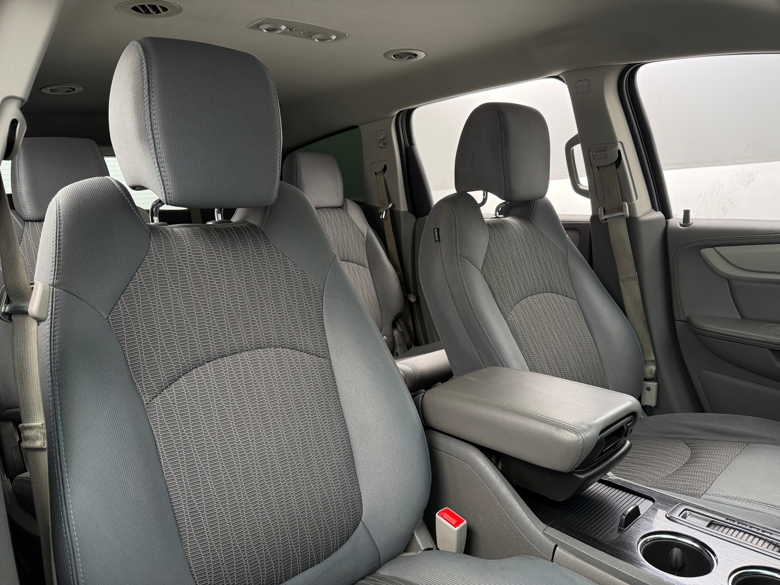 Thumbnail: 2017 Chevrolet Traverse - 2