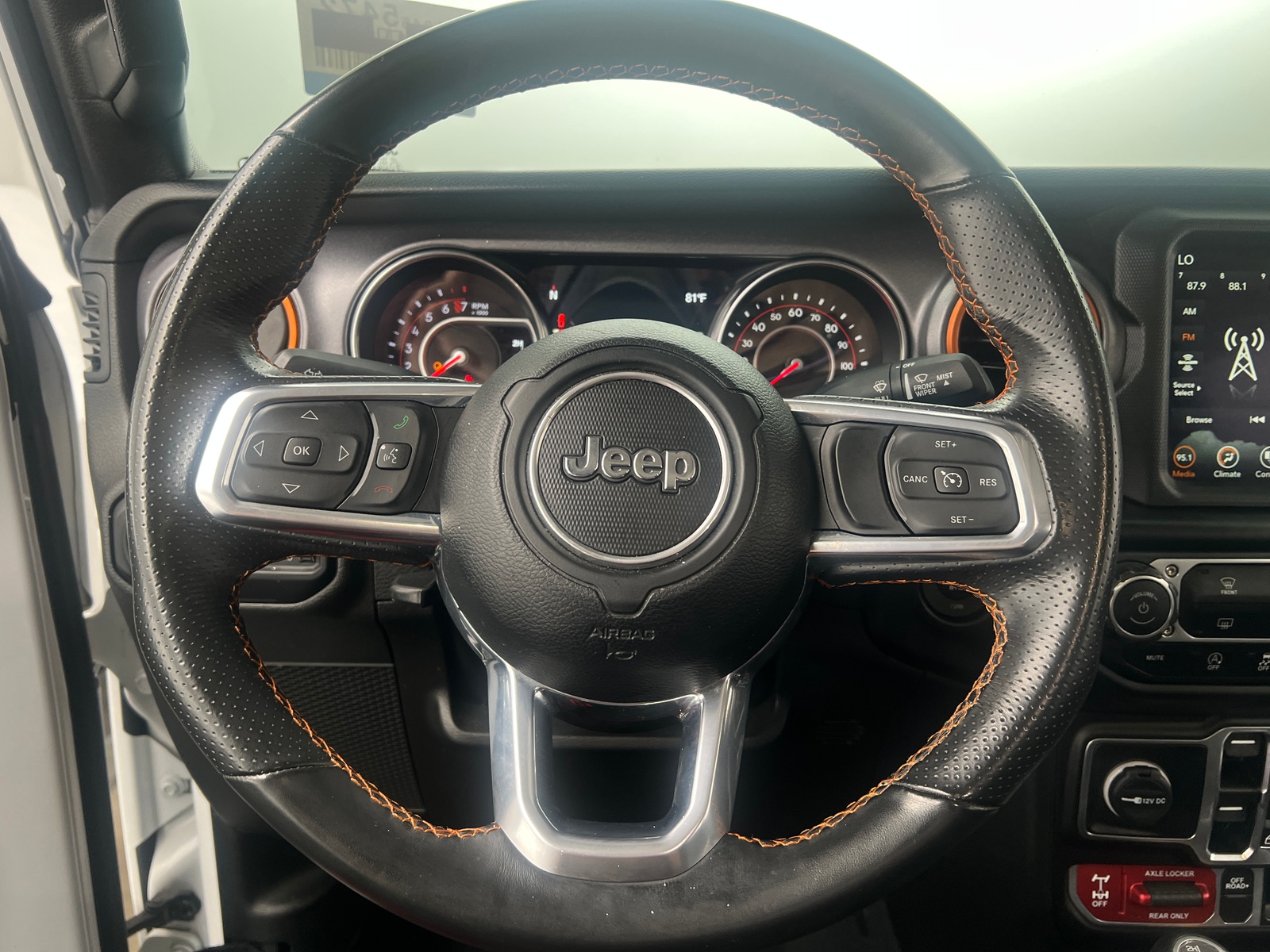 Thumbnail: 2022 Jeep Gladiator - 5