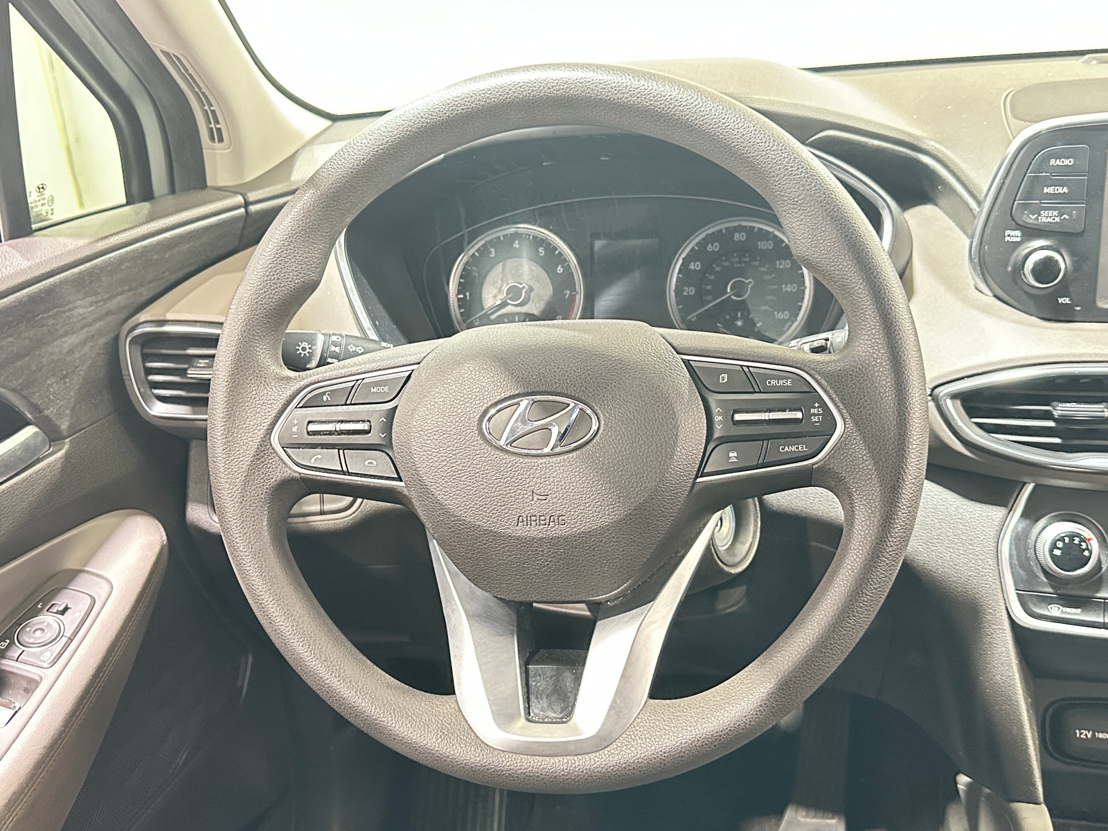 Thumbnail: 2020 Hyundai Santa Fe - 5
