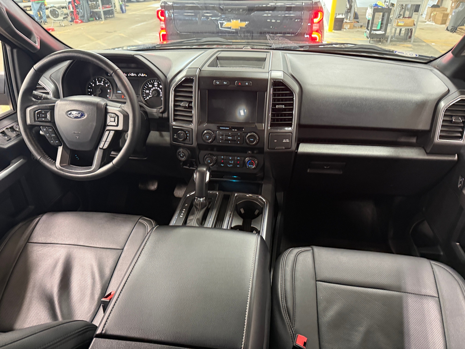 Thumbnail: 2020 Ford Econoline - 3