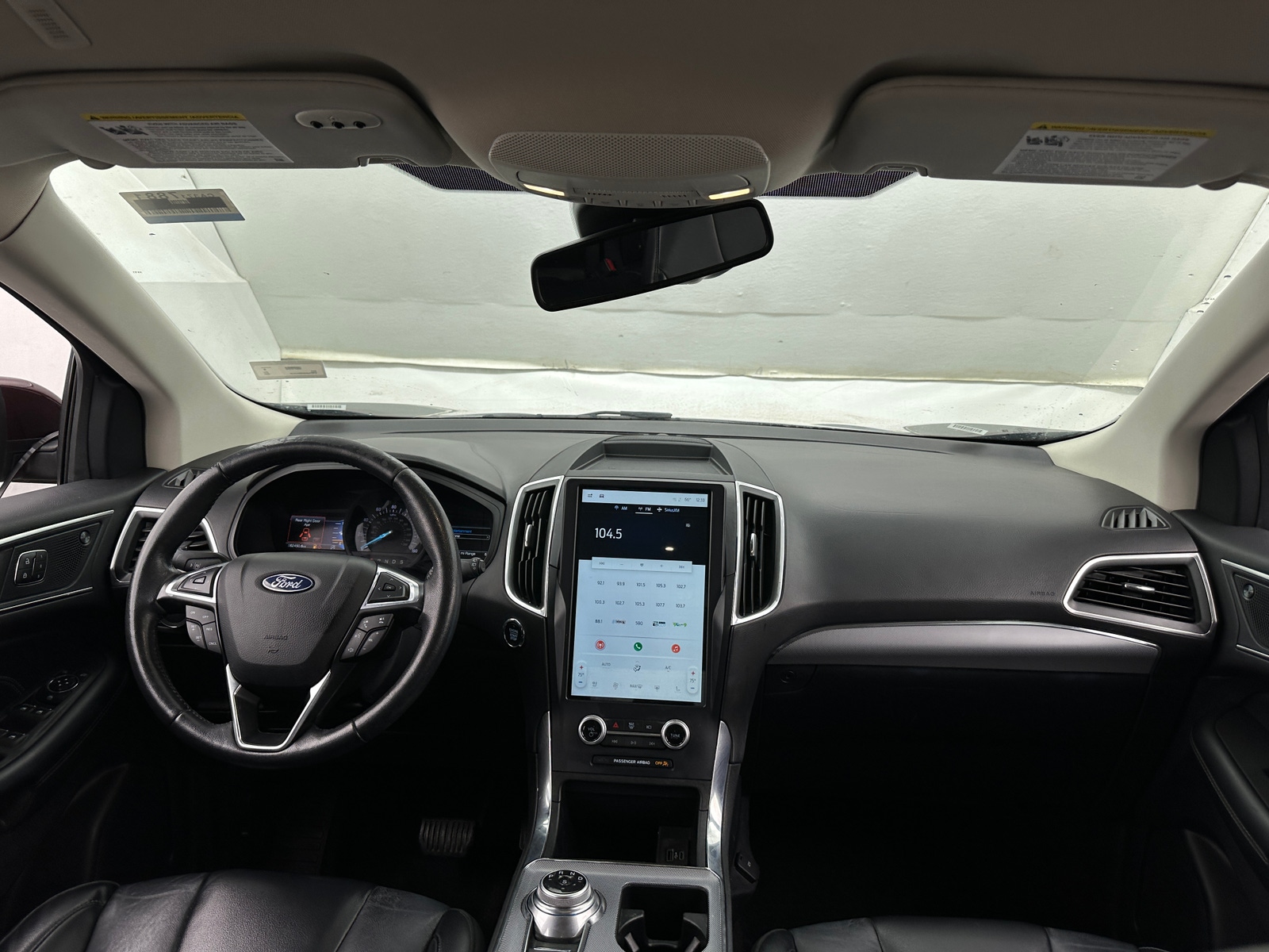 Thumbnail: 2022 Ford Edge - 2